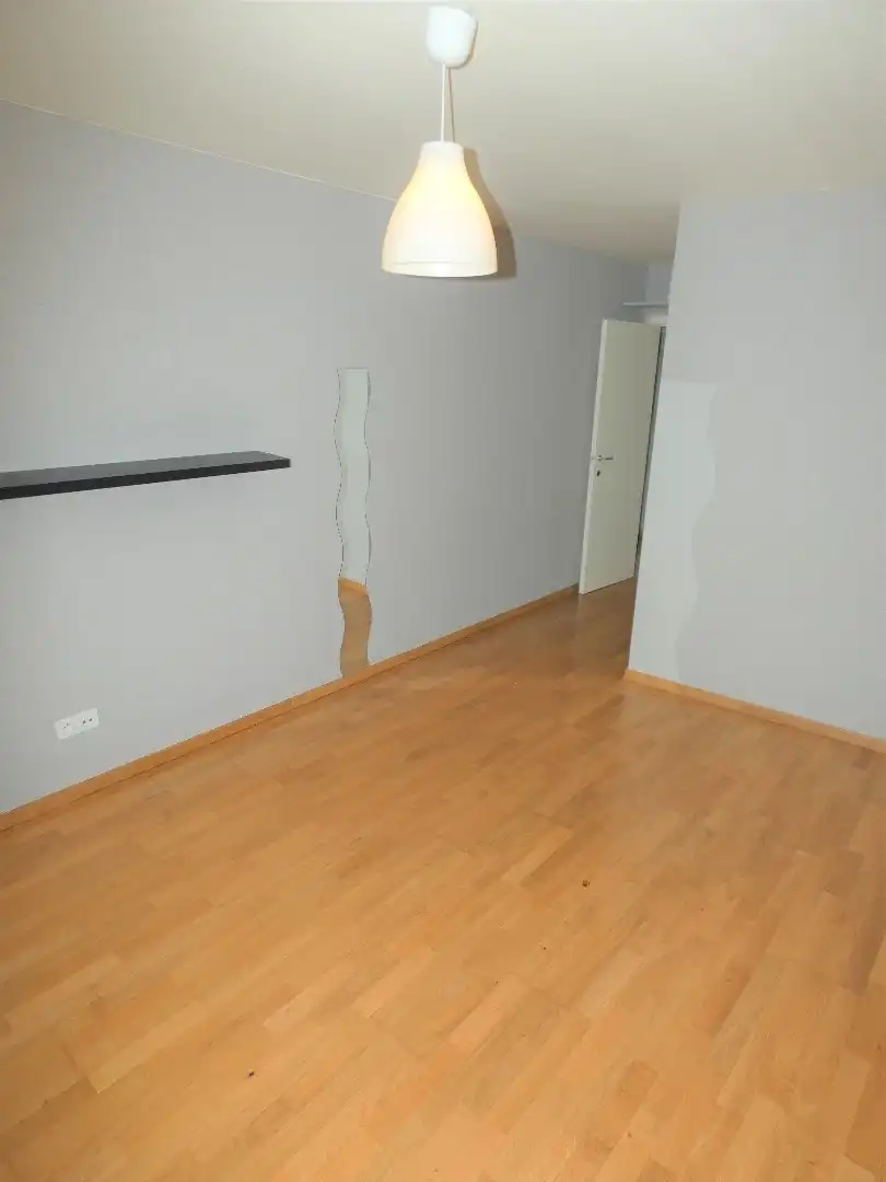 Centraal gelegen 1-slaapkamer appartement met zonnig terras, Torhout foto 12