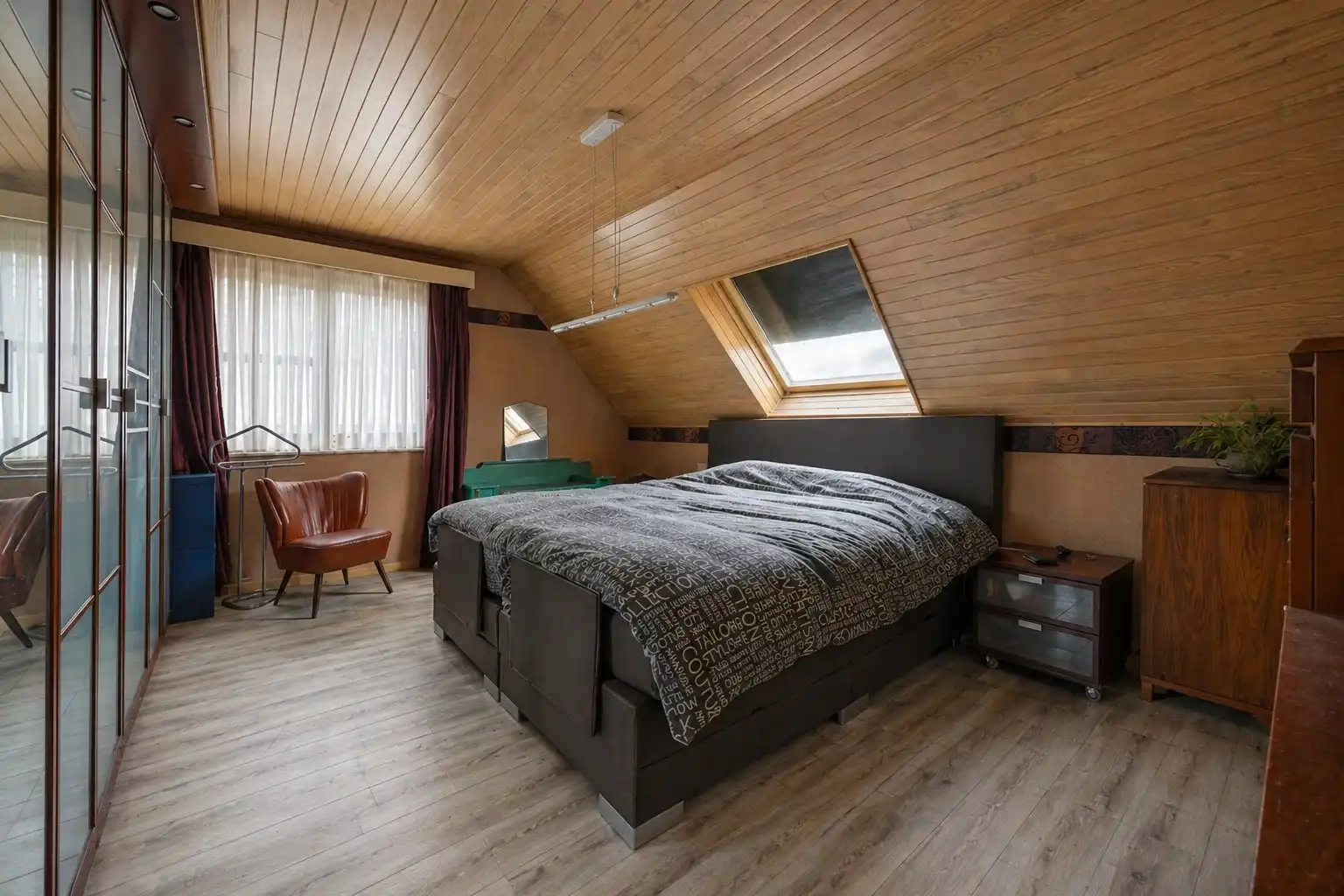 Vrijstaande en instapklare woning te koop in Pelt (SHL)! foto 15