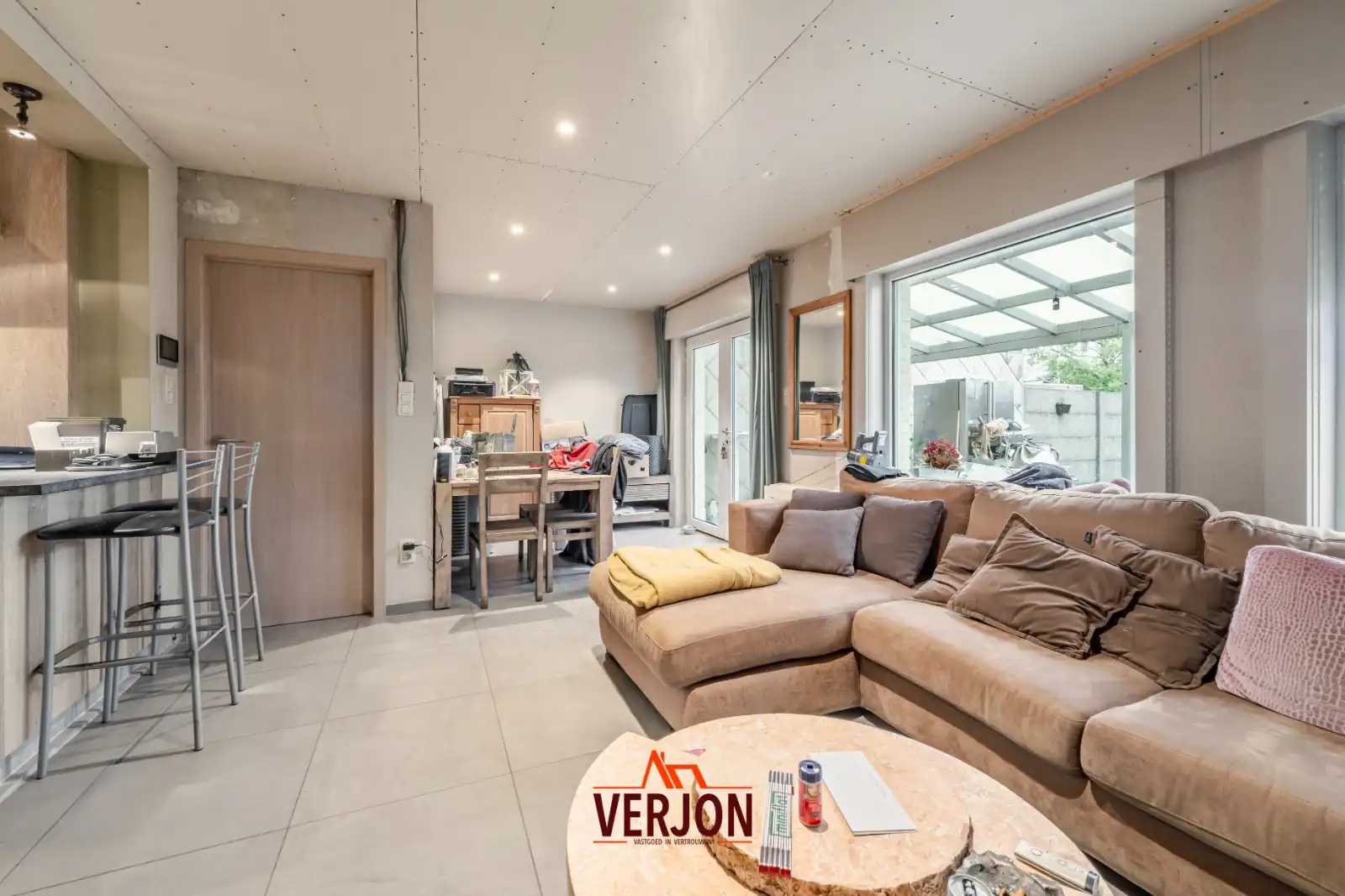 Woning met 3 slaapkamers op rustige locatie foto 3