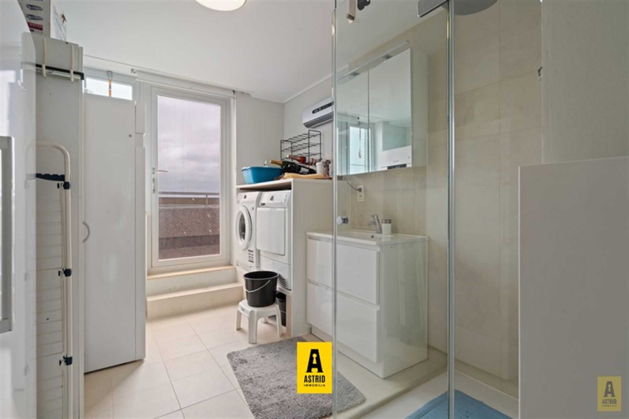 Uitzonderlijk aanbod! Duplexappartement op topligging met open zeezichten en riant zonne(dak)terras! foto 15