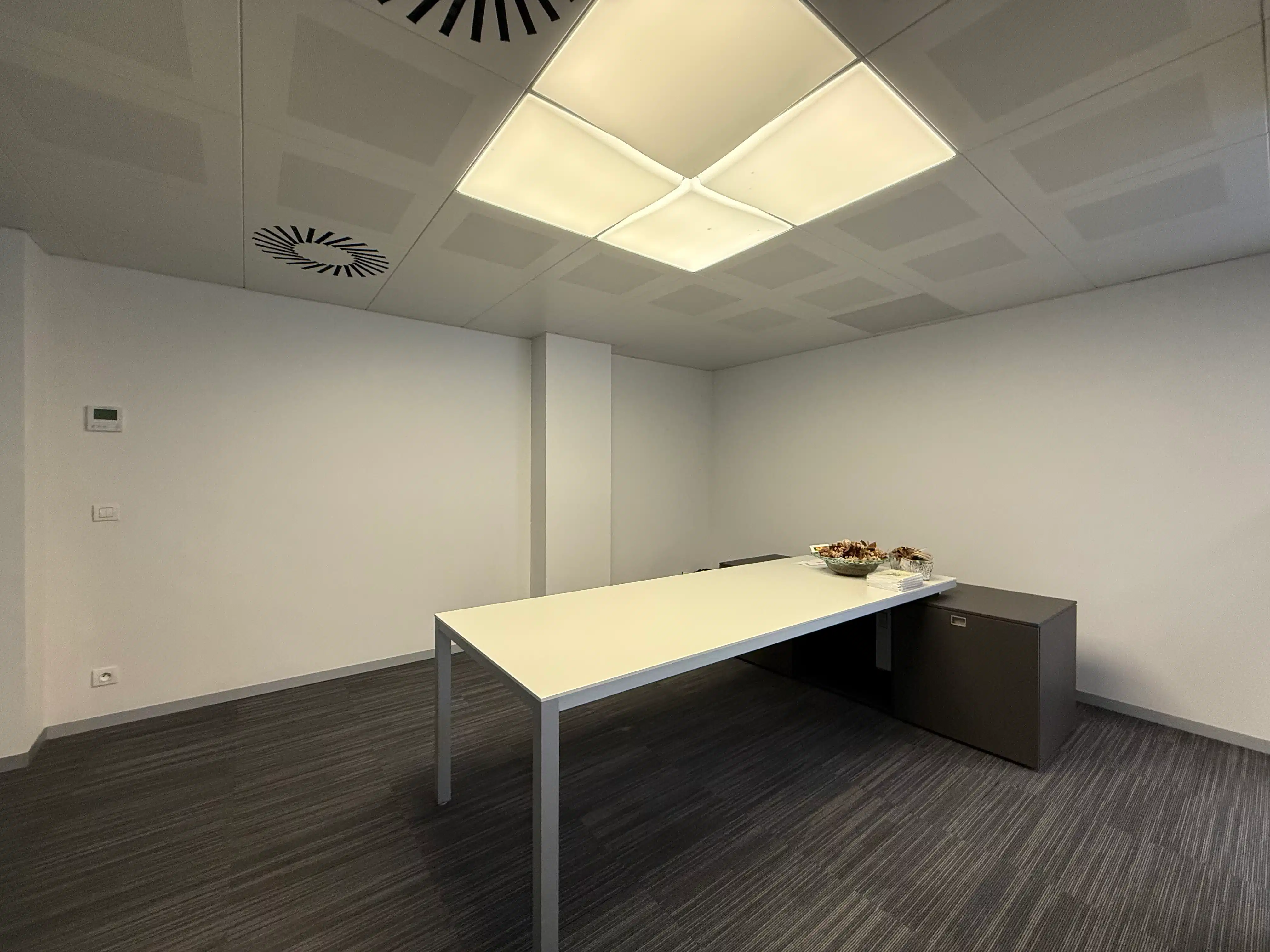 Handelsgelijkvloers 200 m² foto 9