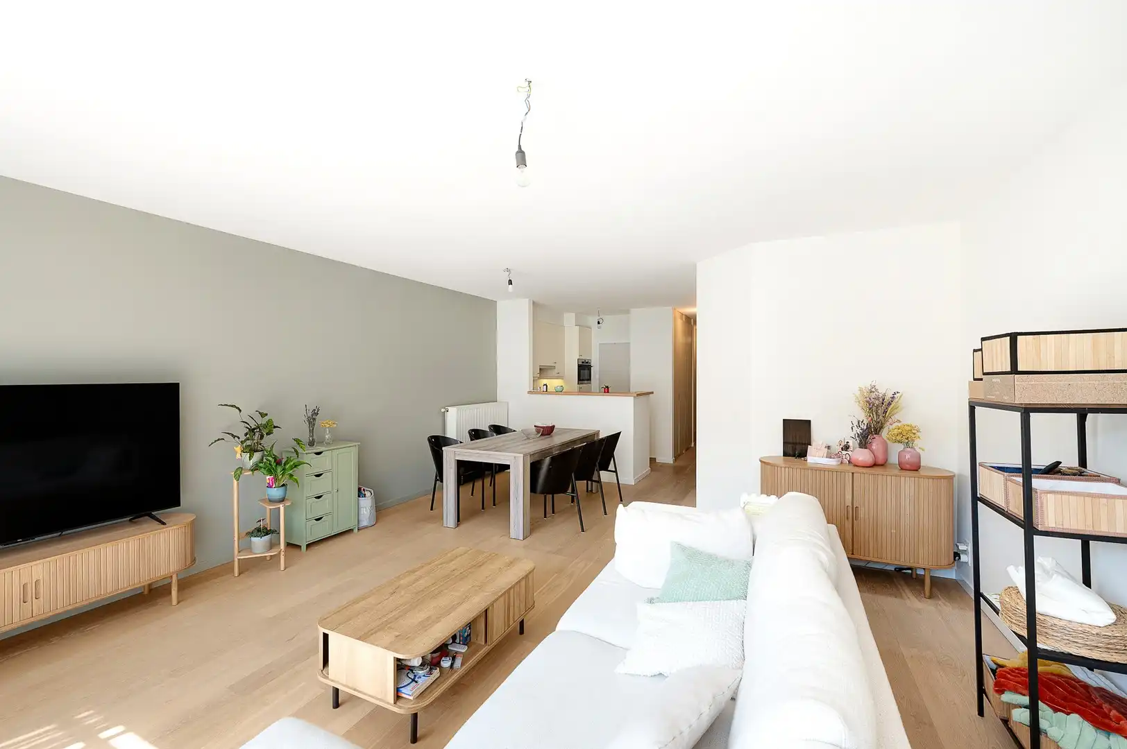 Centraal gelegen appartement in zeer goede staat. foto 3