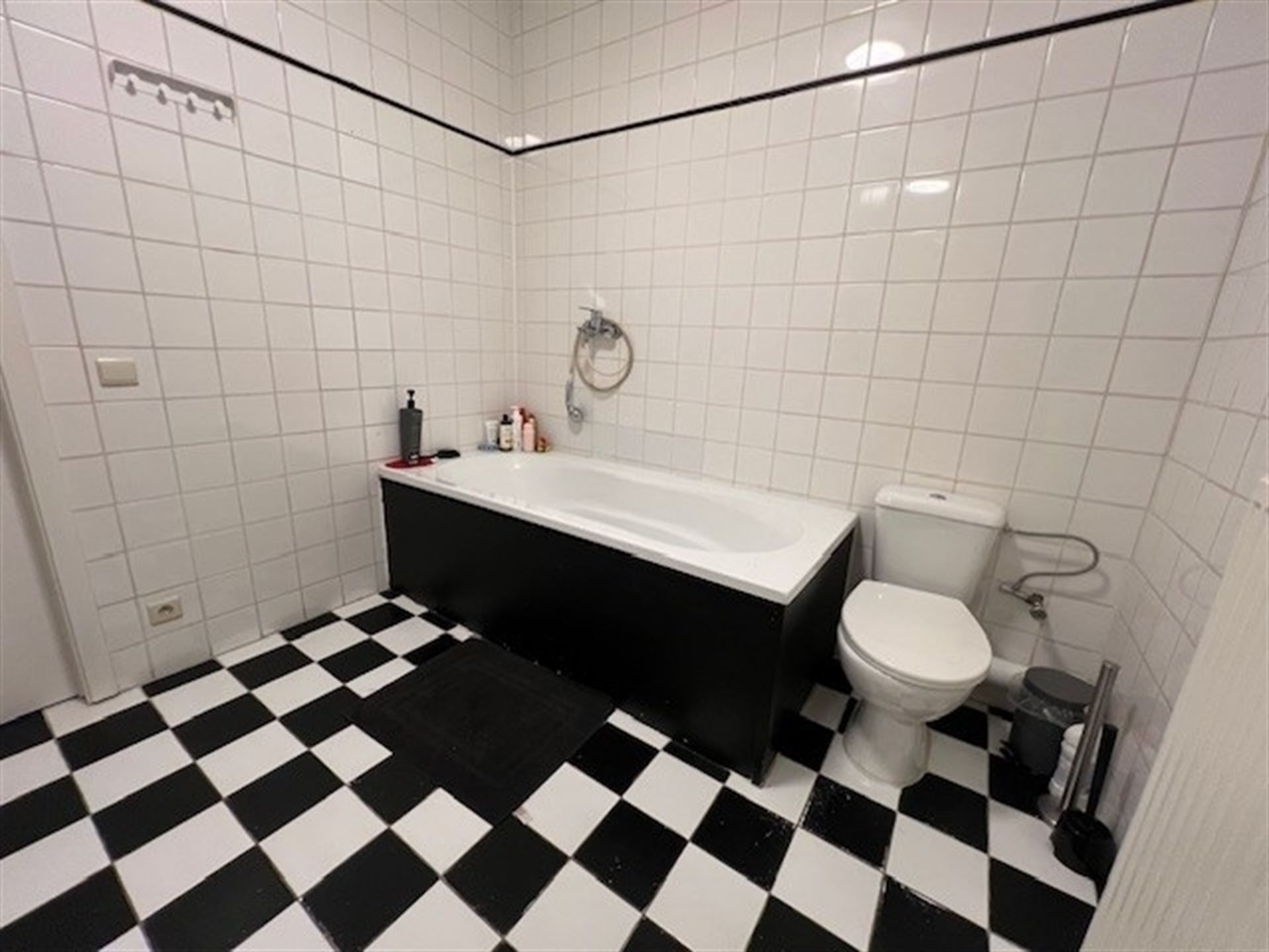Gezellig 2-SLK Appartement in Hartje Wilrijk foto 4