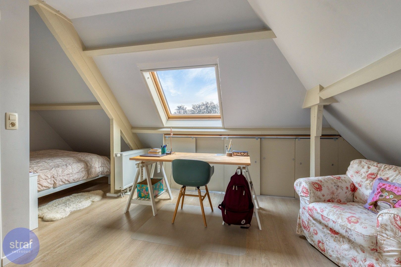 Groot wonen met 6 slaapkamers en een tuin in bruisend Kapellen foto 19