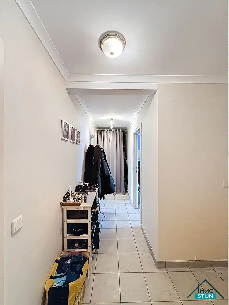 Appartement met ruim terras en garage foto 2