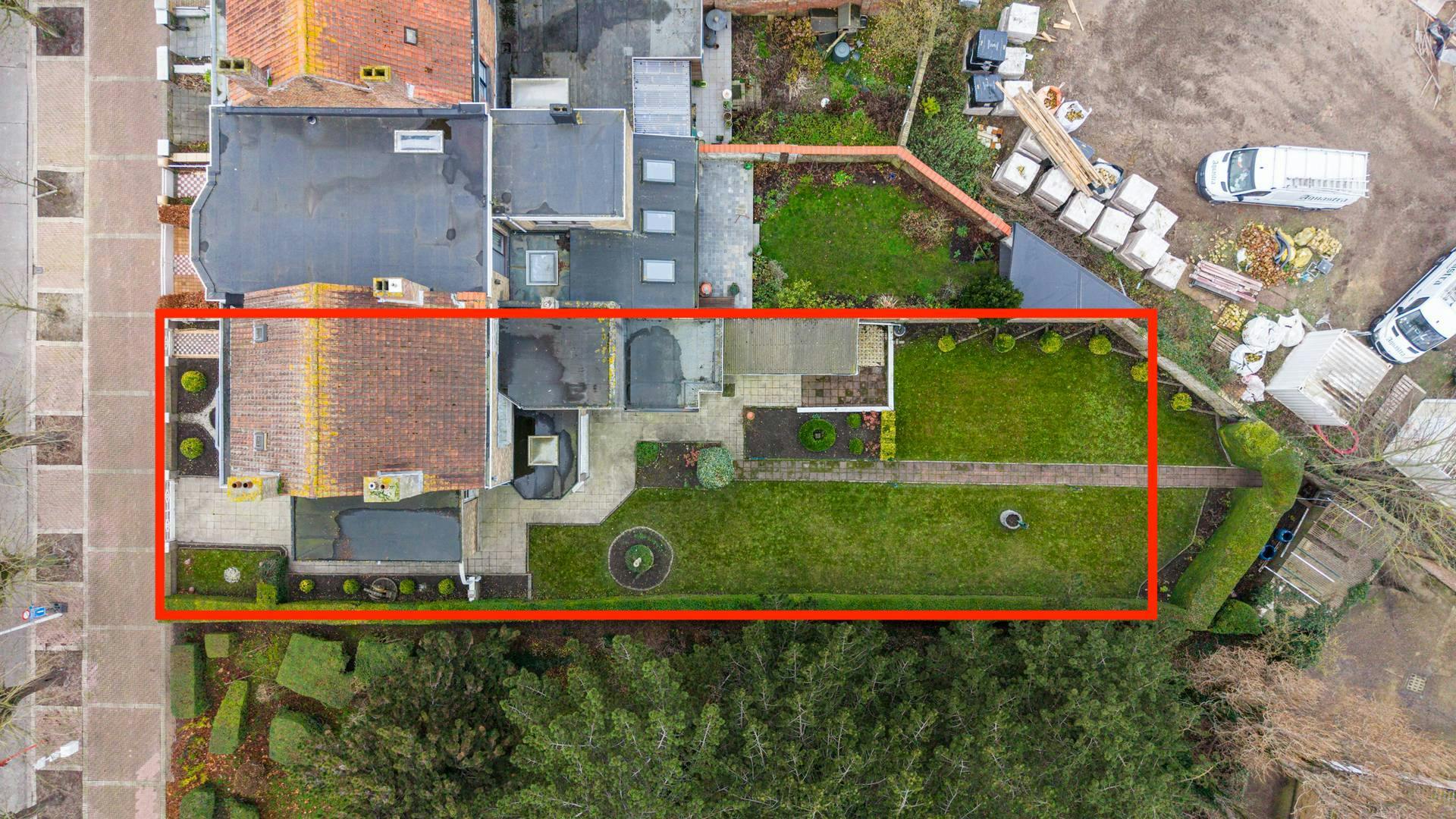 Charmante woning met drie slaapkamers en zongerichte tuin foto 3