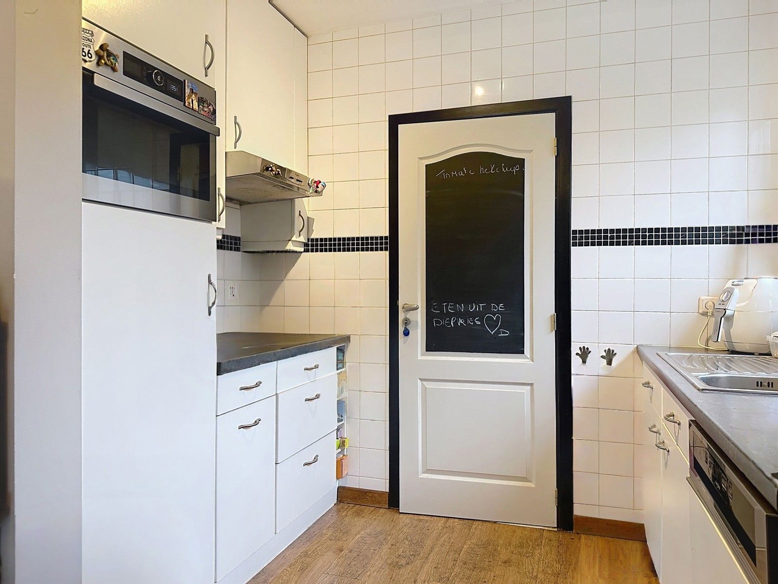Appartement met tuin en garage – kleine blok zonder syndicus foto 5
