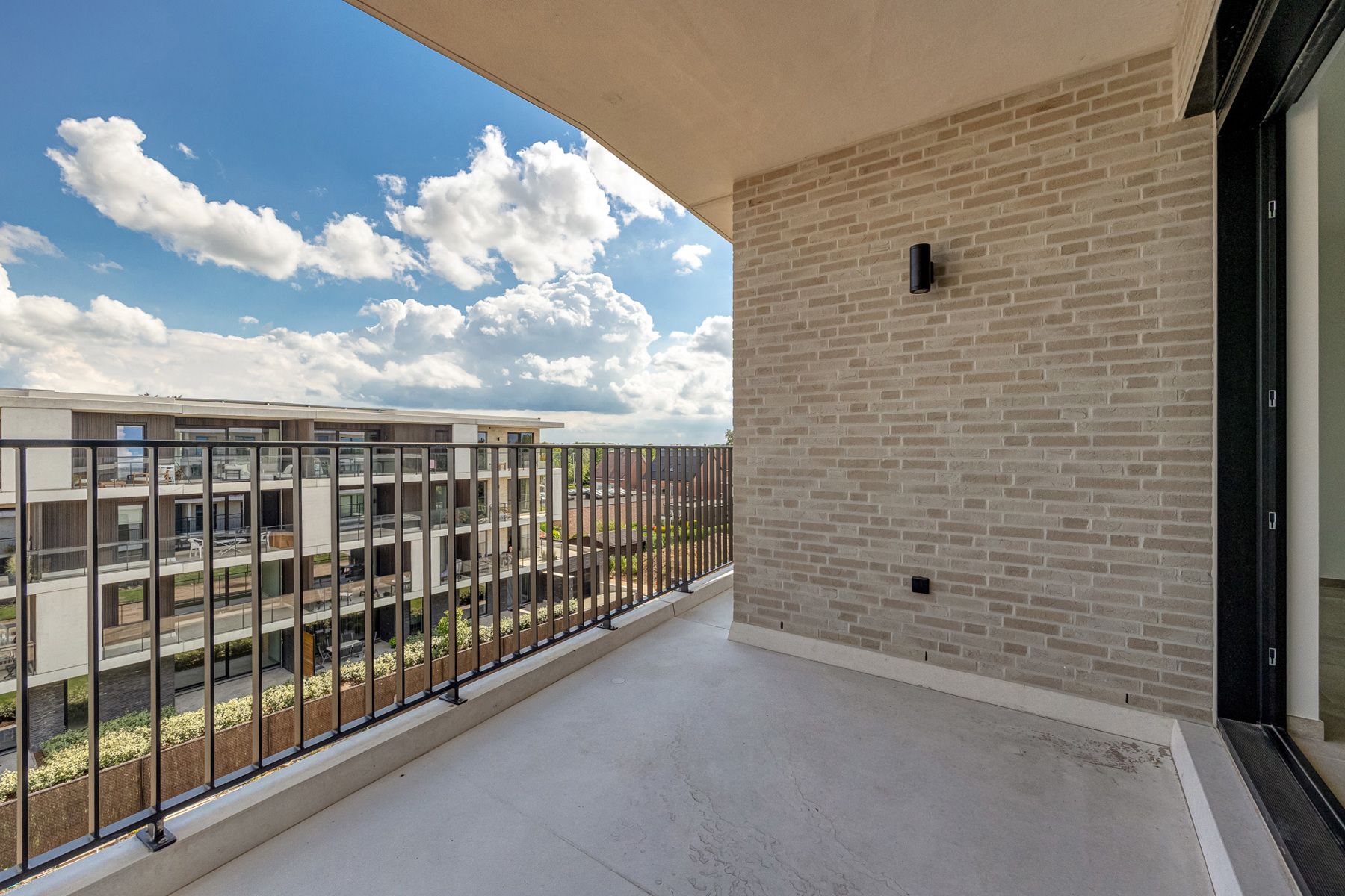Prachtig nieuwbouwappartement op de 3de verdieping met ondergrondse autostaanplaats en berging. foto 6