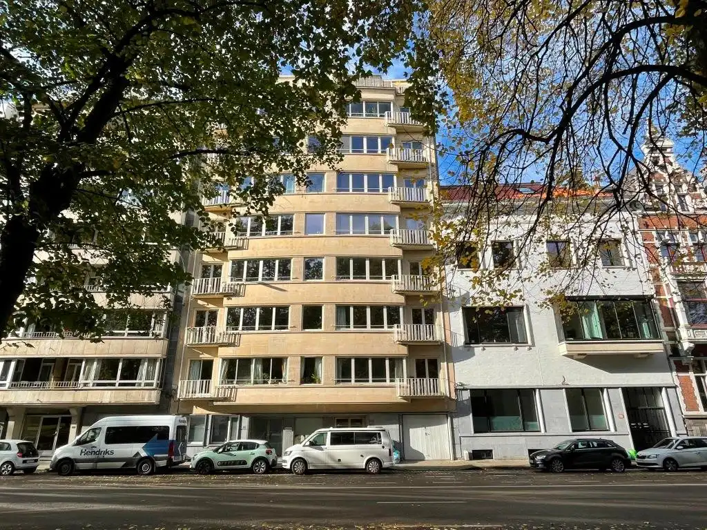 Lumineus art deco appartement met 3 slaapkamers langsheen het Zuidpark. foto 12