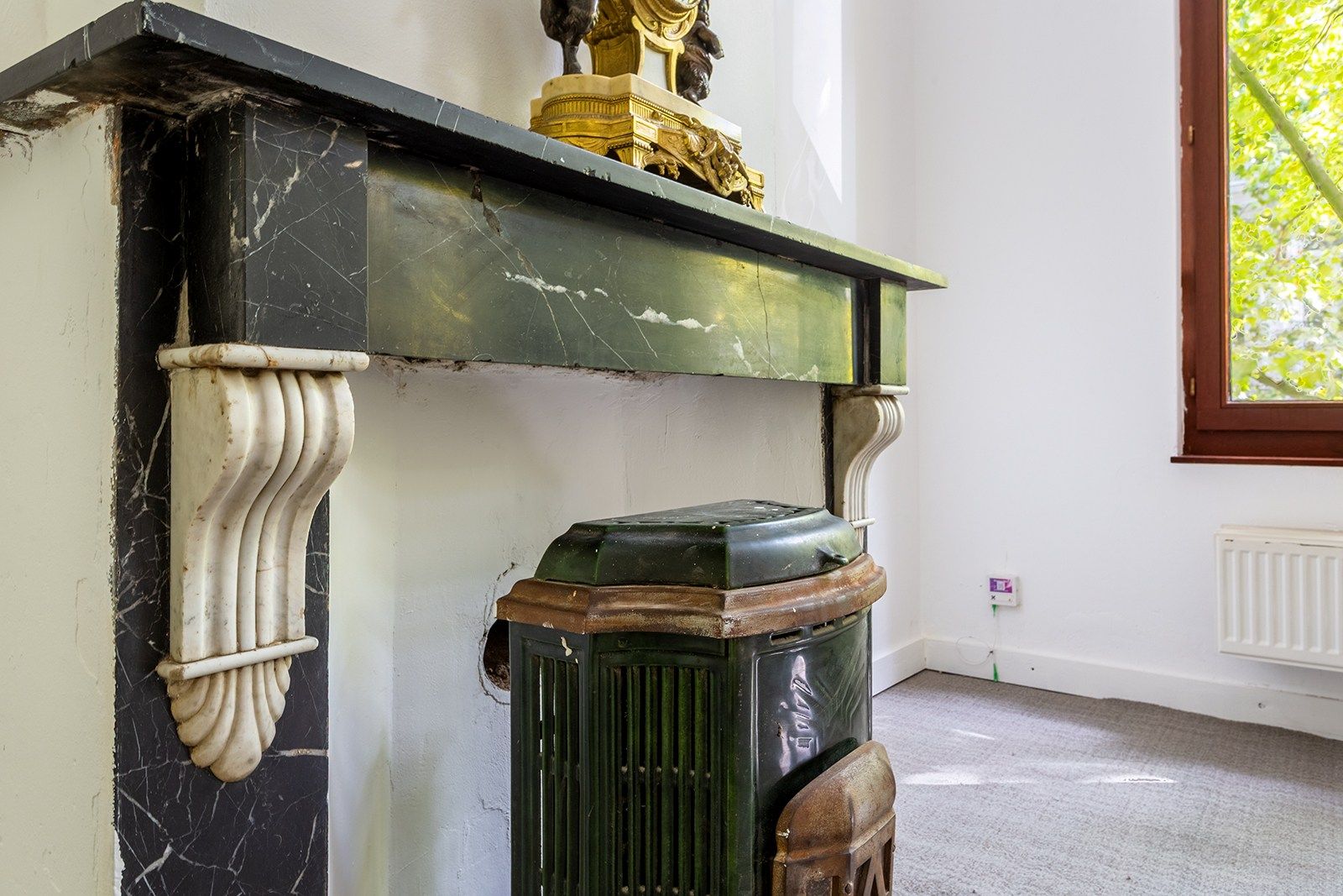 Woning met 6 slaapkamers, volledig naar eigen smaak renoveren foto 10