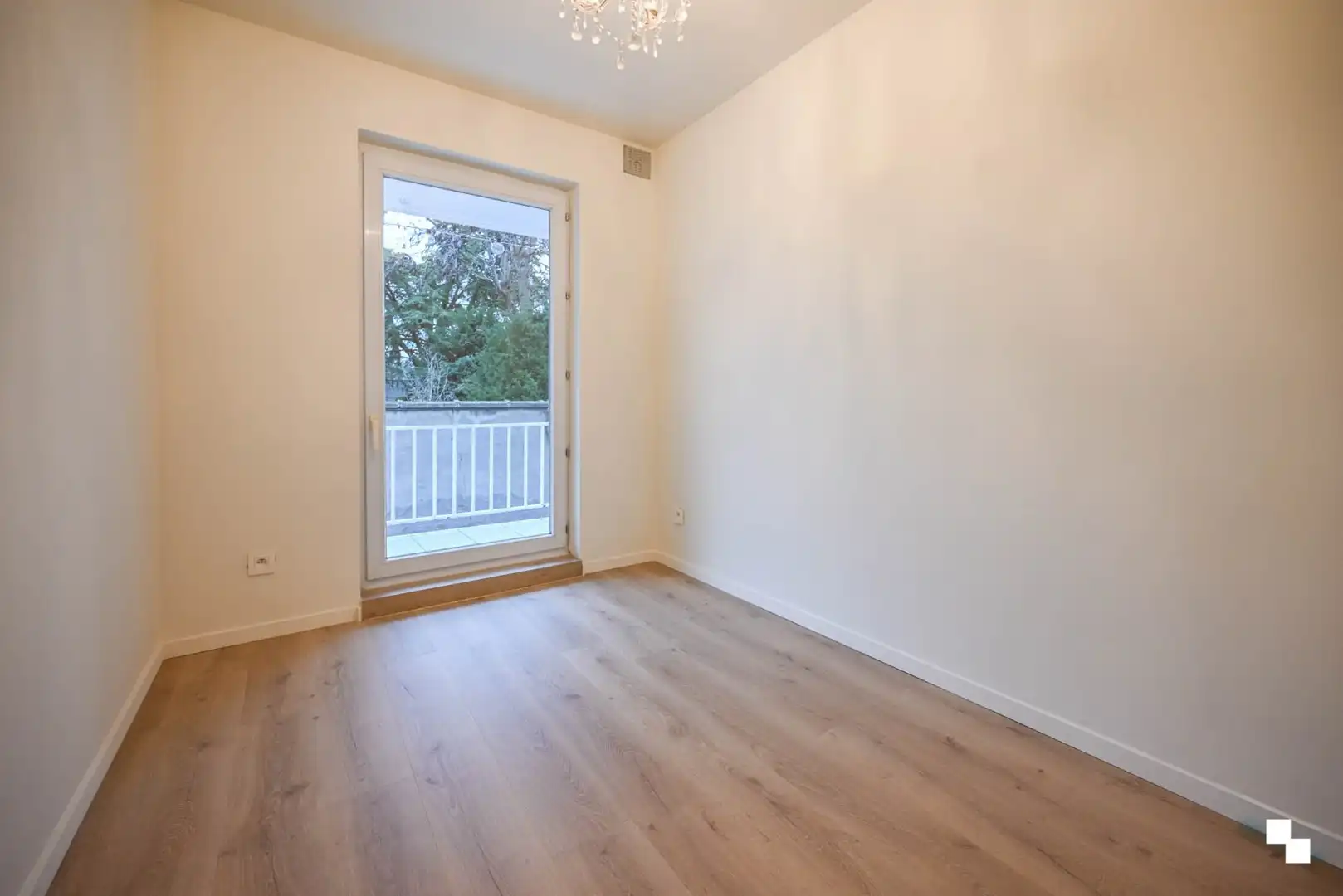 Hoogwaardig afgewerkt appartement in hartje Ingelmunster foto 26