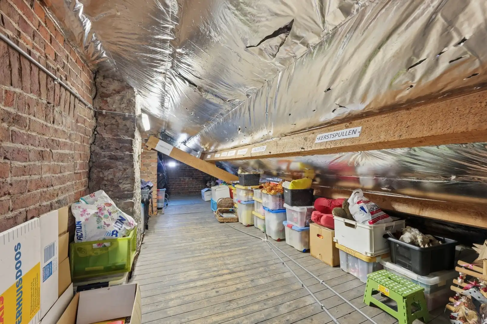 AUTHENTIEK HERENHUIS MET PRAKTIJKRUIMTE, TUIN EN GARAGE MET STALLEN IN HARTJE BORGLOON foto 38