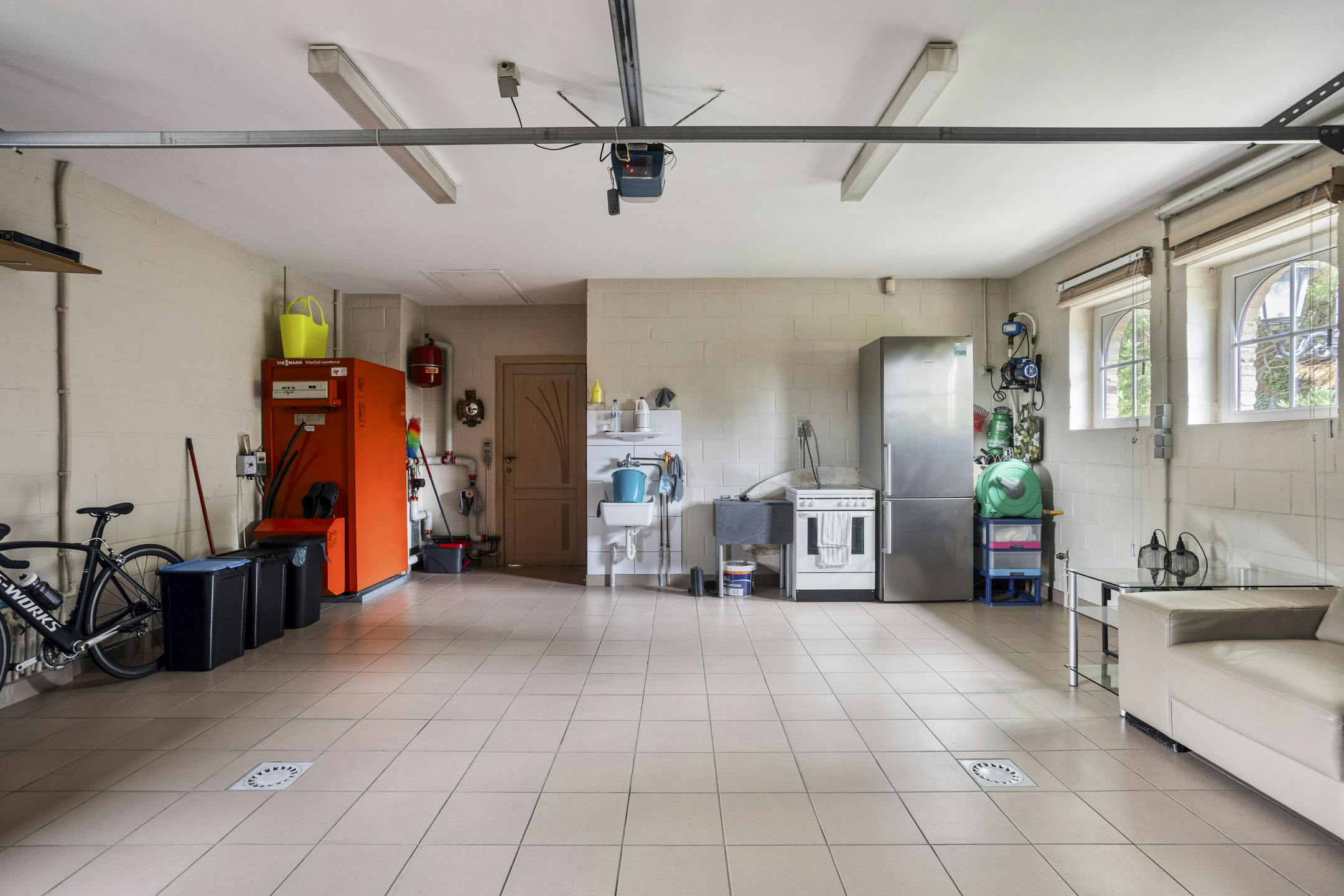 Gelijkvloerse villa op een centrale locatie in Brussegem foto 15