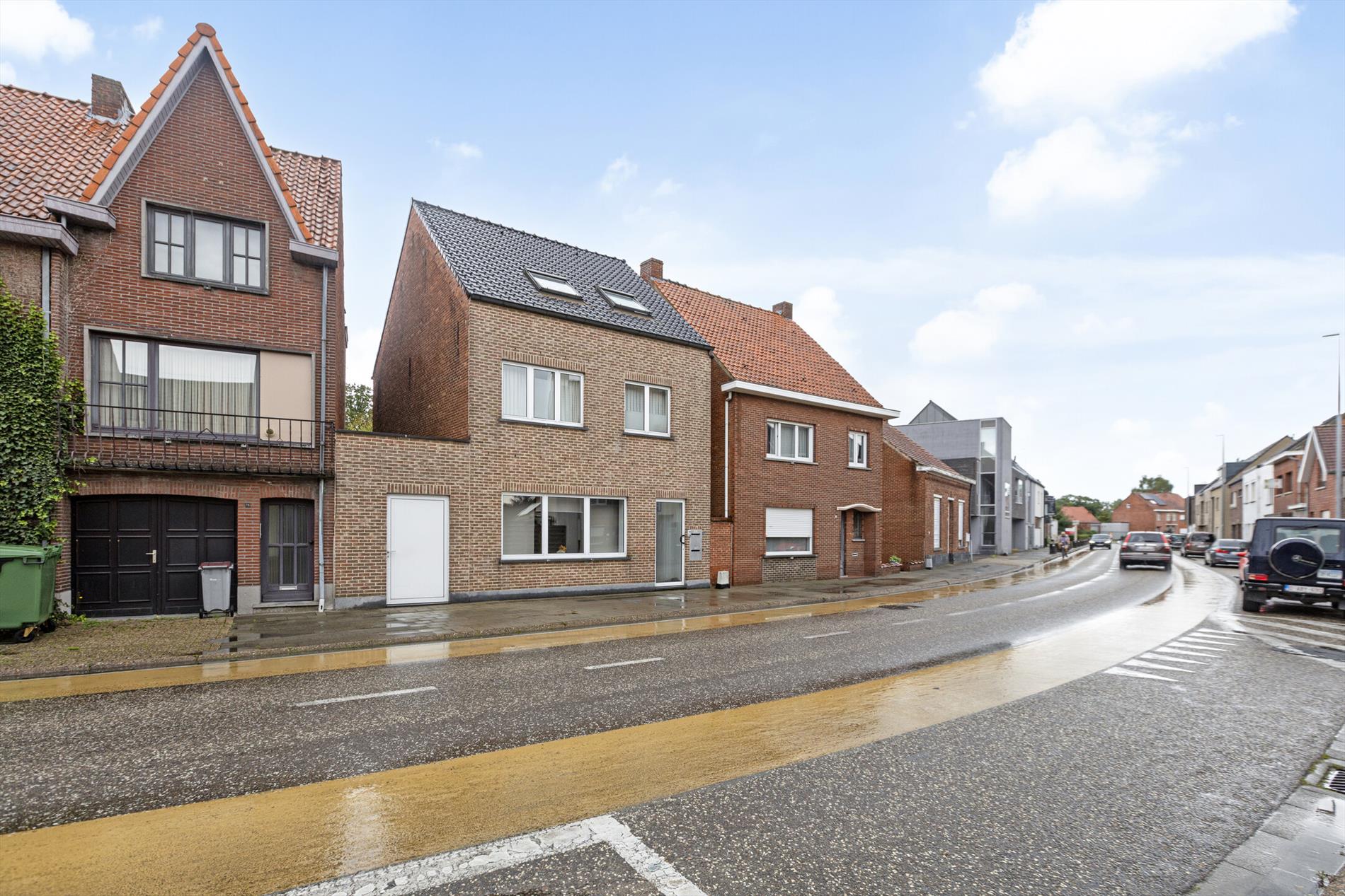 Opbrengsteigendom met twee appartementen op wandelafstand van het centrum! foto 24