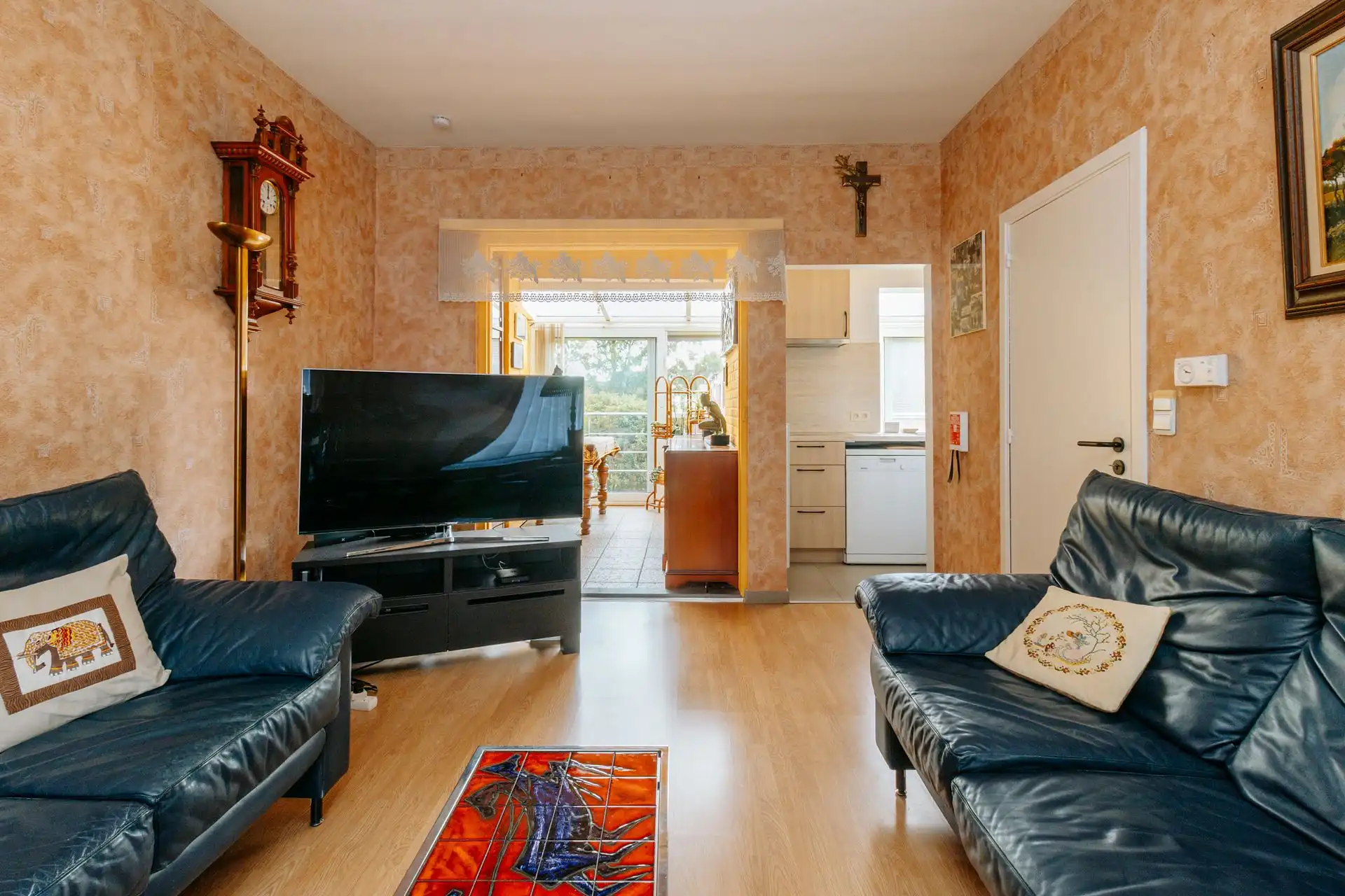 Bel-etagewoning vol karakter en potentieel in Wilrijk! foto 6