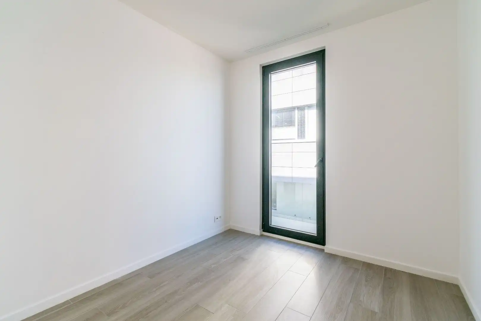 Een ruim (116m²), recent nieuwbouwappartement te Dilbeek! foto 19