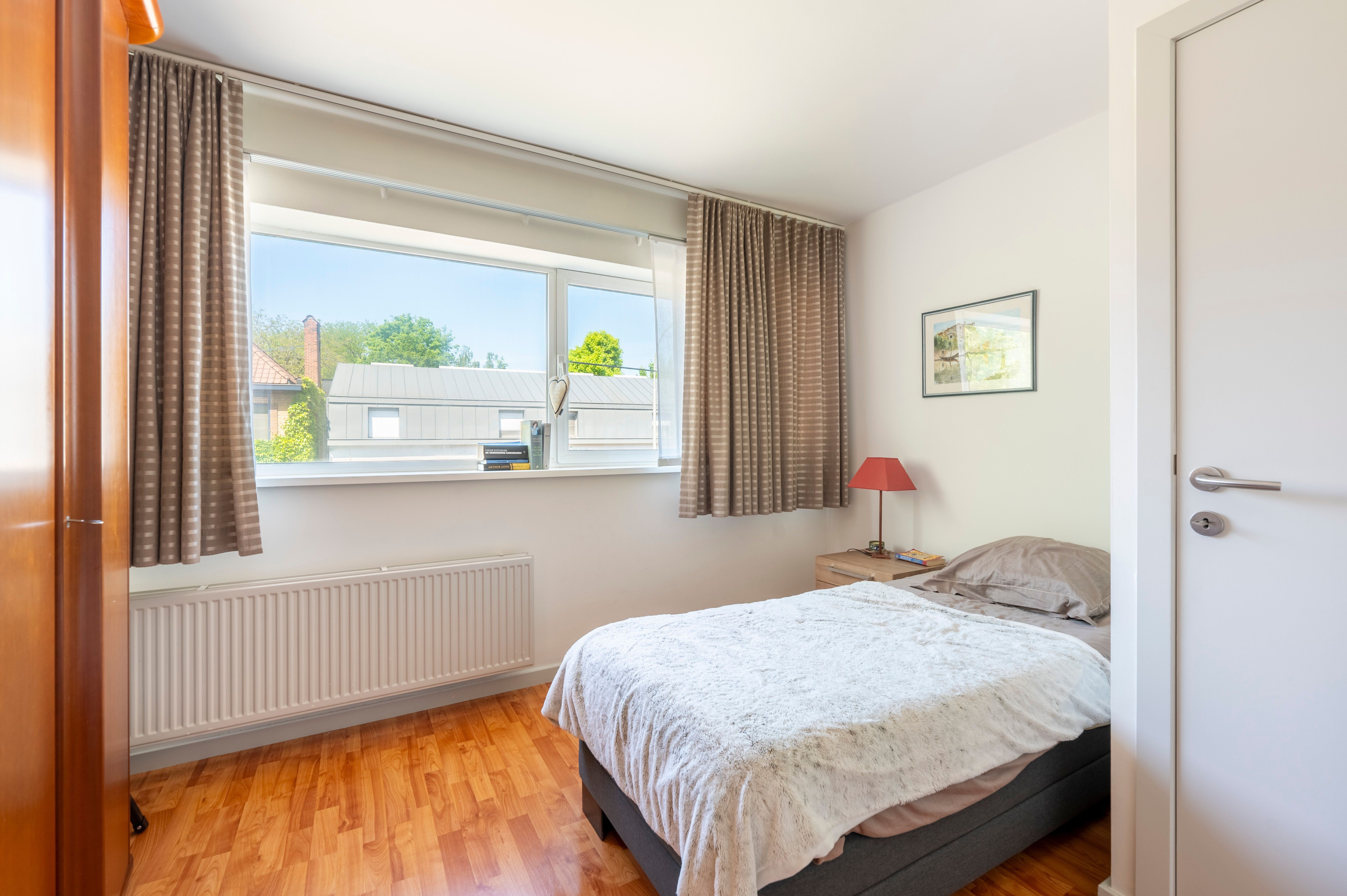 Ruim duplex appartement met prachtig zicht en garagebox te Brasschaat! foto 4