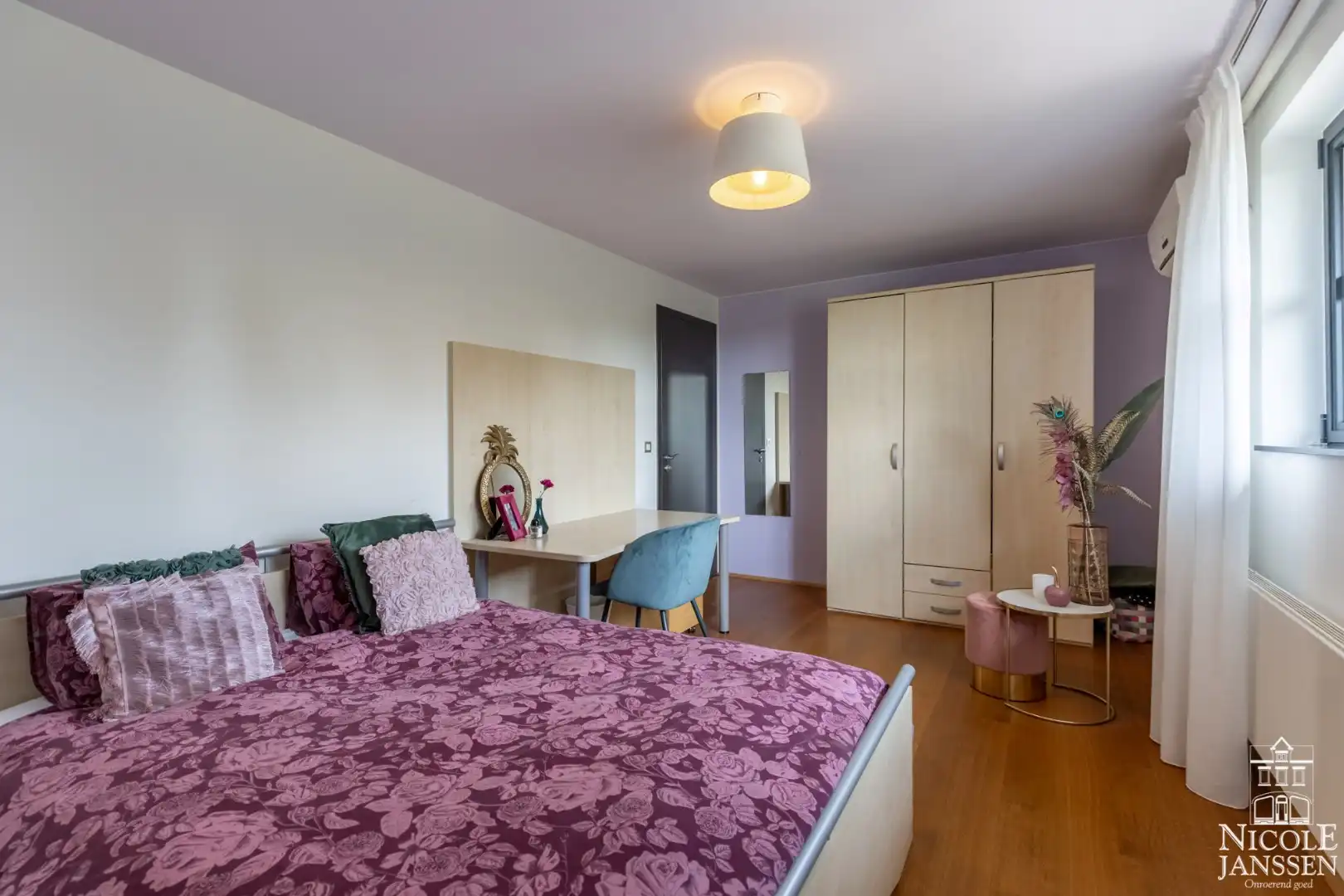 Luxueus ingerichte villa met vier slaapkamers en verzorgde tuin foto 25