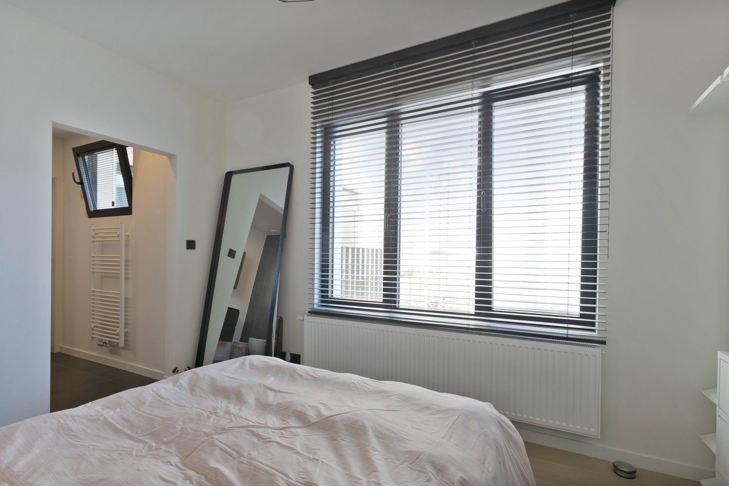 Volledig gemeubeld 1 slpk-appartement (ca. 70m²) op 't Zuid foto 12