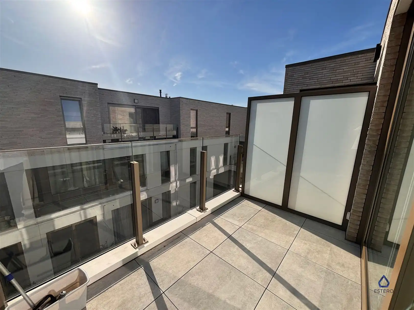 Rustig gelegen 1-slpk appartement met terras en parking foto 5