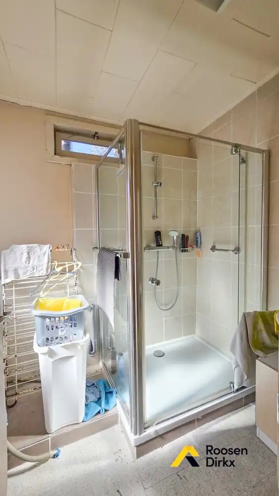 Te renoveren / af te breken woning hartje BREE! foto 14