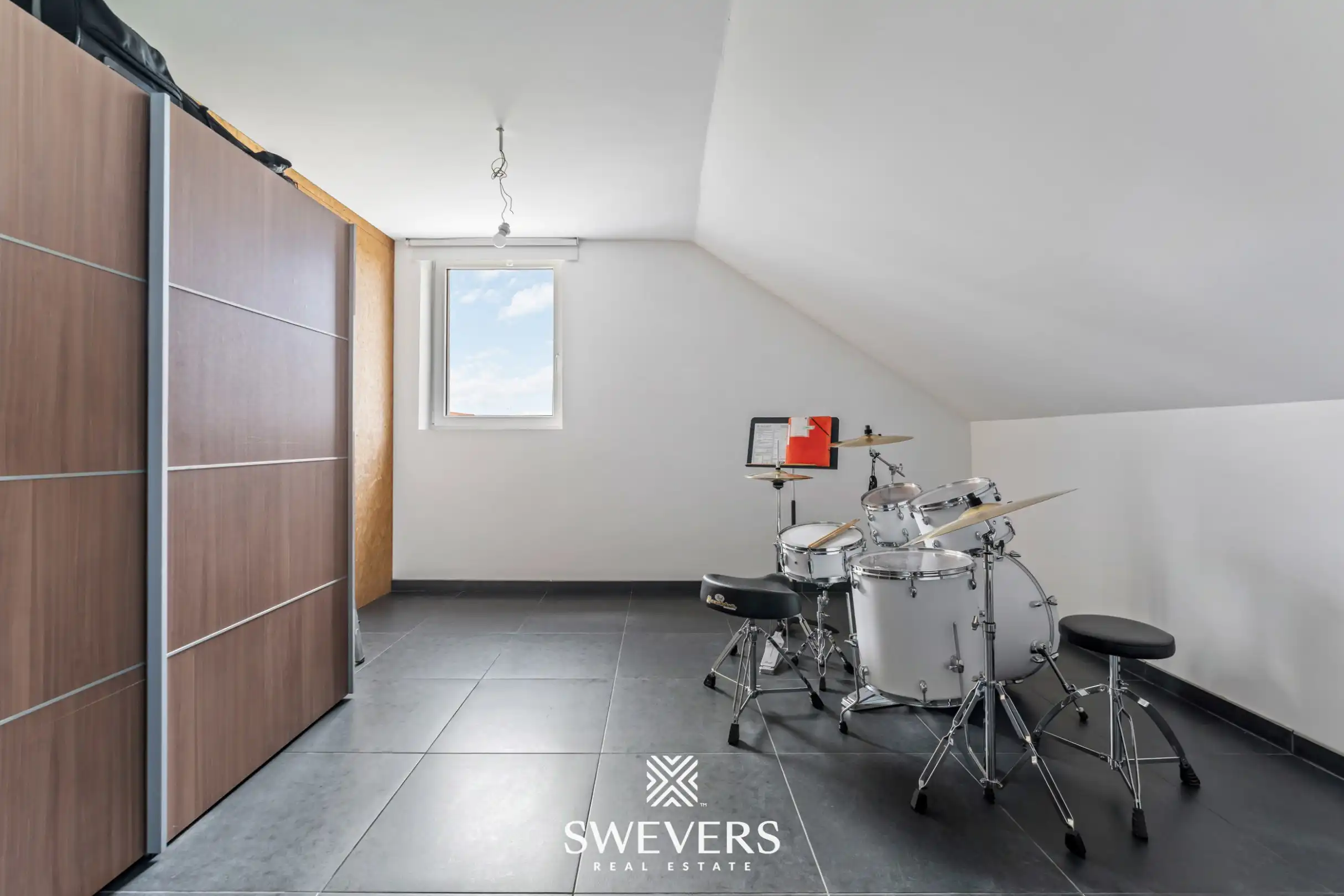 Ruime gezinswoning met 4 slaapkamers en EPC B foto 22