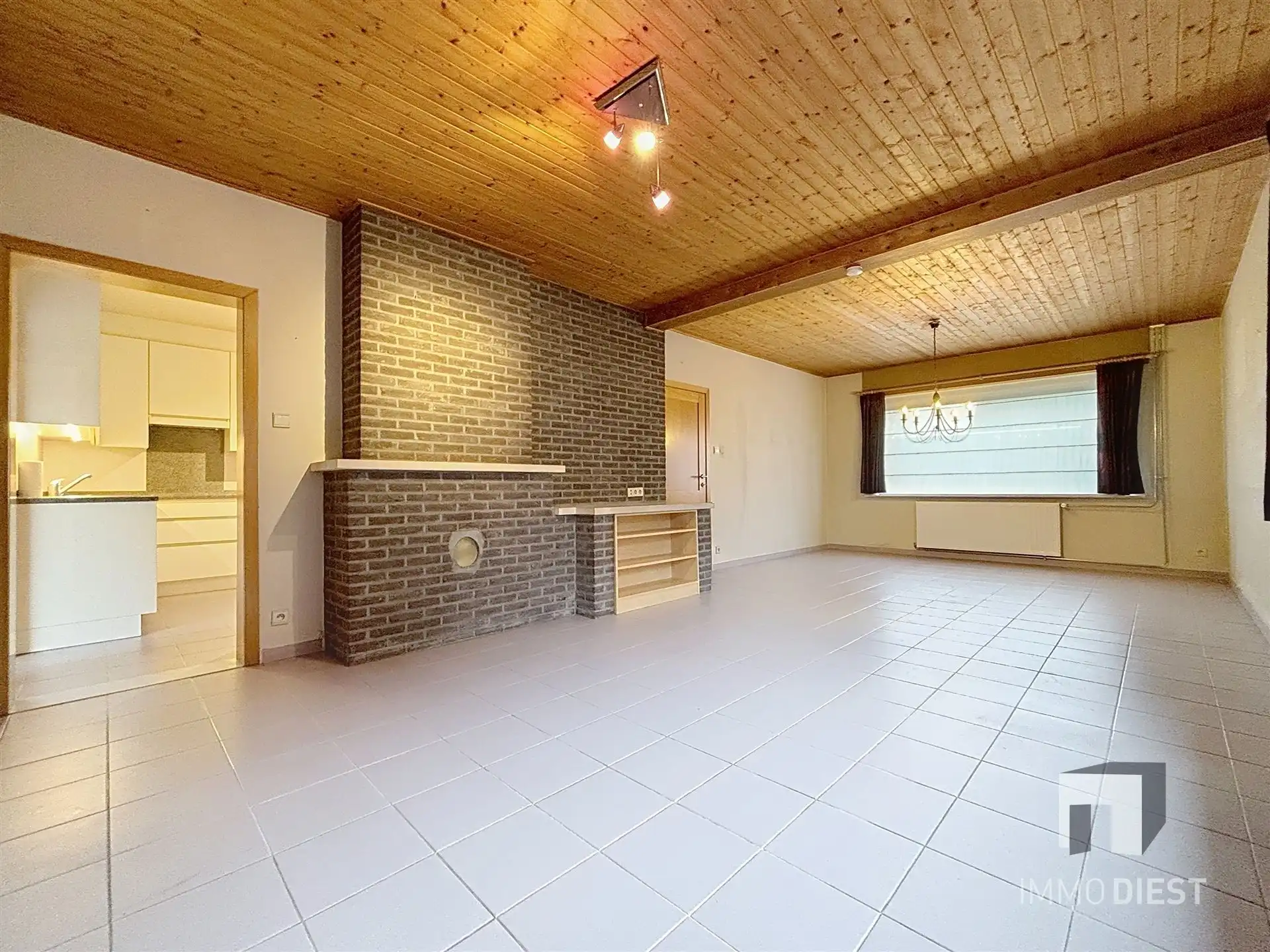 Charmante woning op 15,85are op uitstekende locatie foto 9