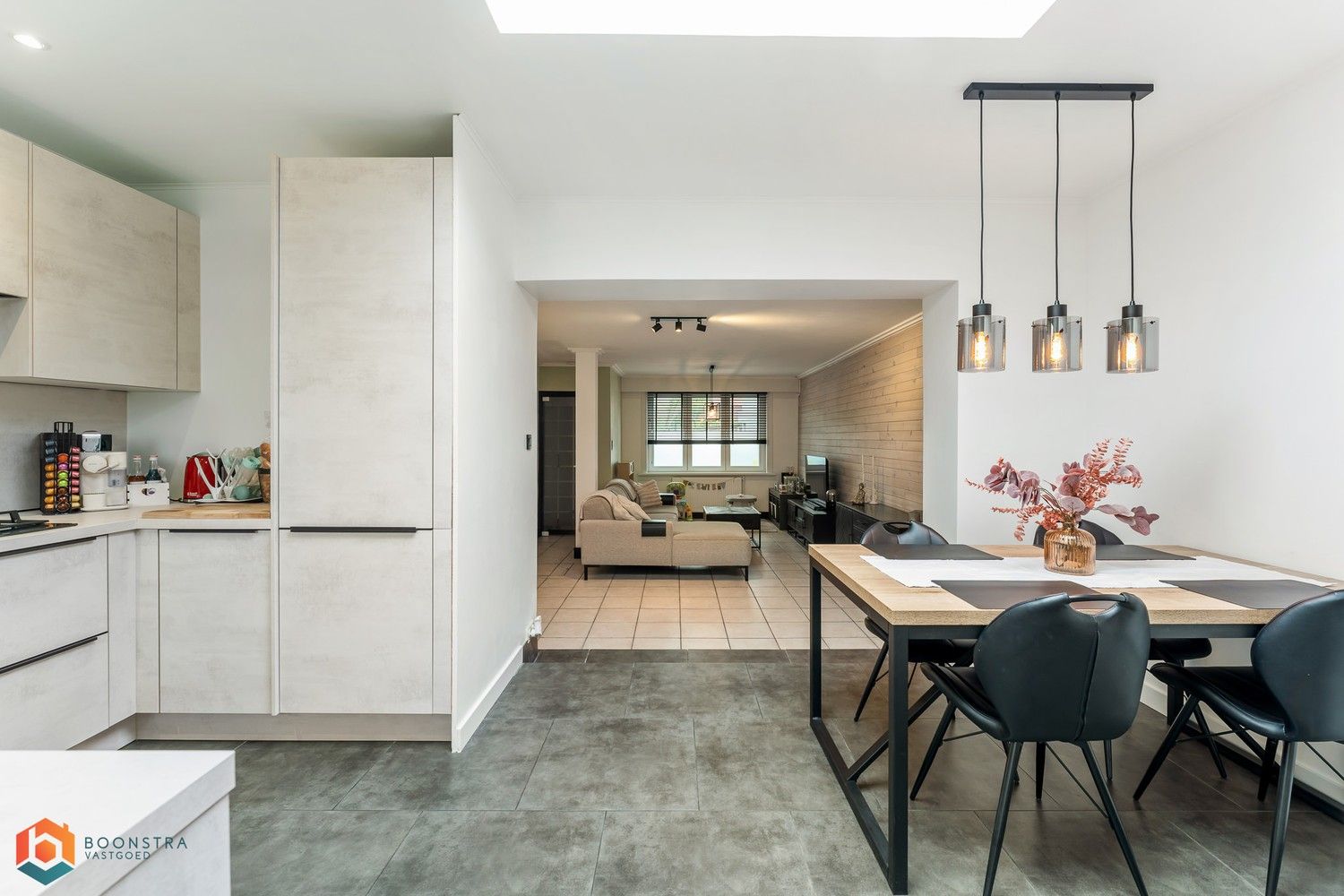 Instapklare woning met 2 slpkrs en tuin nabij centrum Berlaar foto 2
