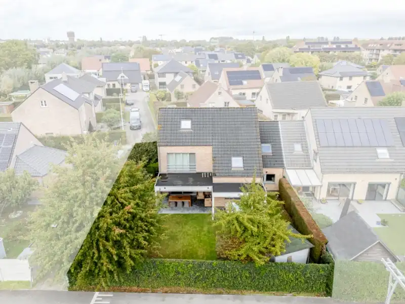 Knap onderhouden sfeervolle woning HOB - Lokeren. foto 2
