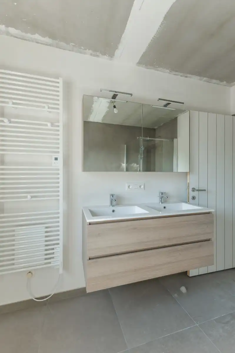 Ruime energiezuinige nieuwbouwwoning (Links) foto 9