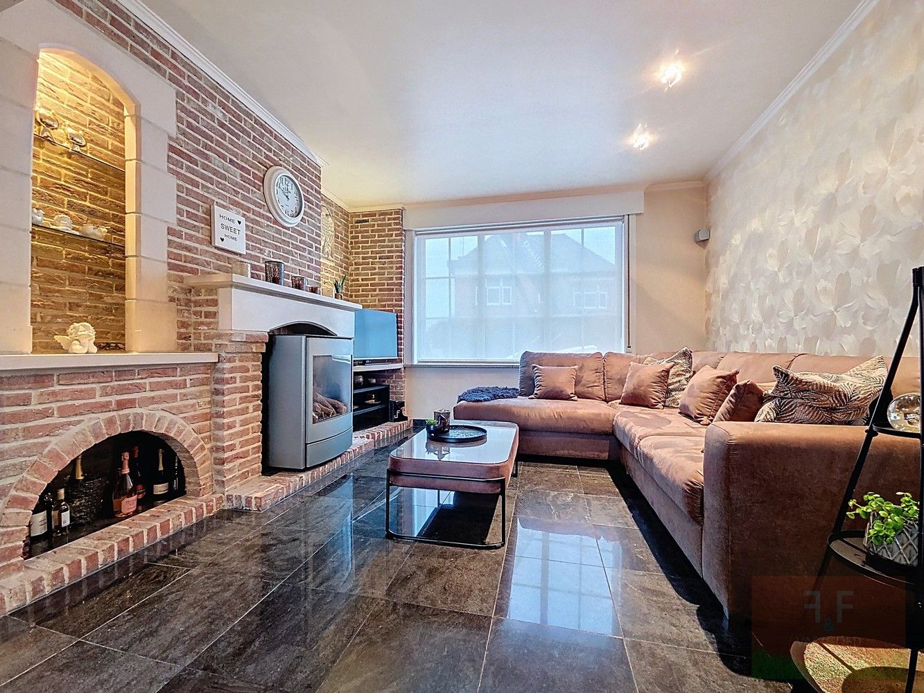 Instapklare eengezinswoning met prachtige tuin te Bavegem foto 5