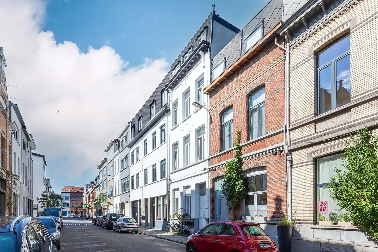 Recent gerenoveerd appartement met terras foto 22