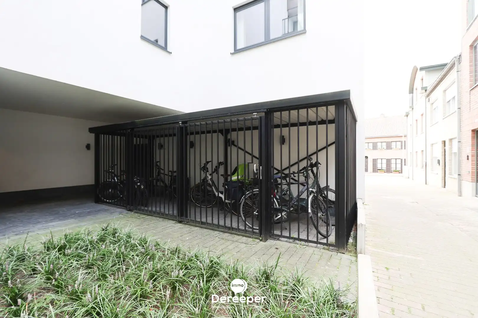 RUIM 3-SLAAPKAMERAPPARTEMENT MET 2 TERRASSEN EN UITZICHT OP DE MARKT VAN TORHOUT foto 16