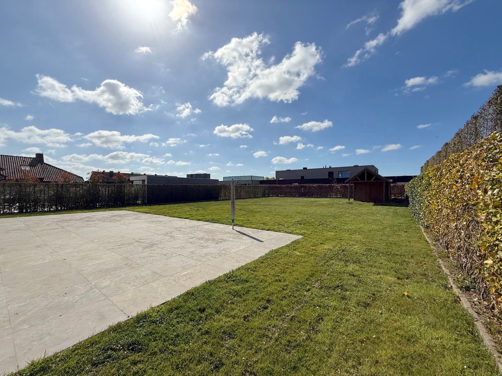 Ruime villa op rustige liggen met zongerichte tuin foto 13