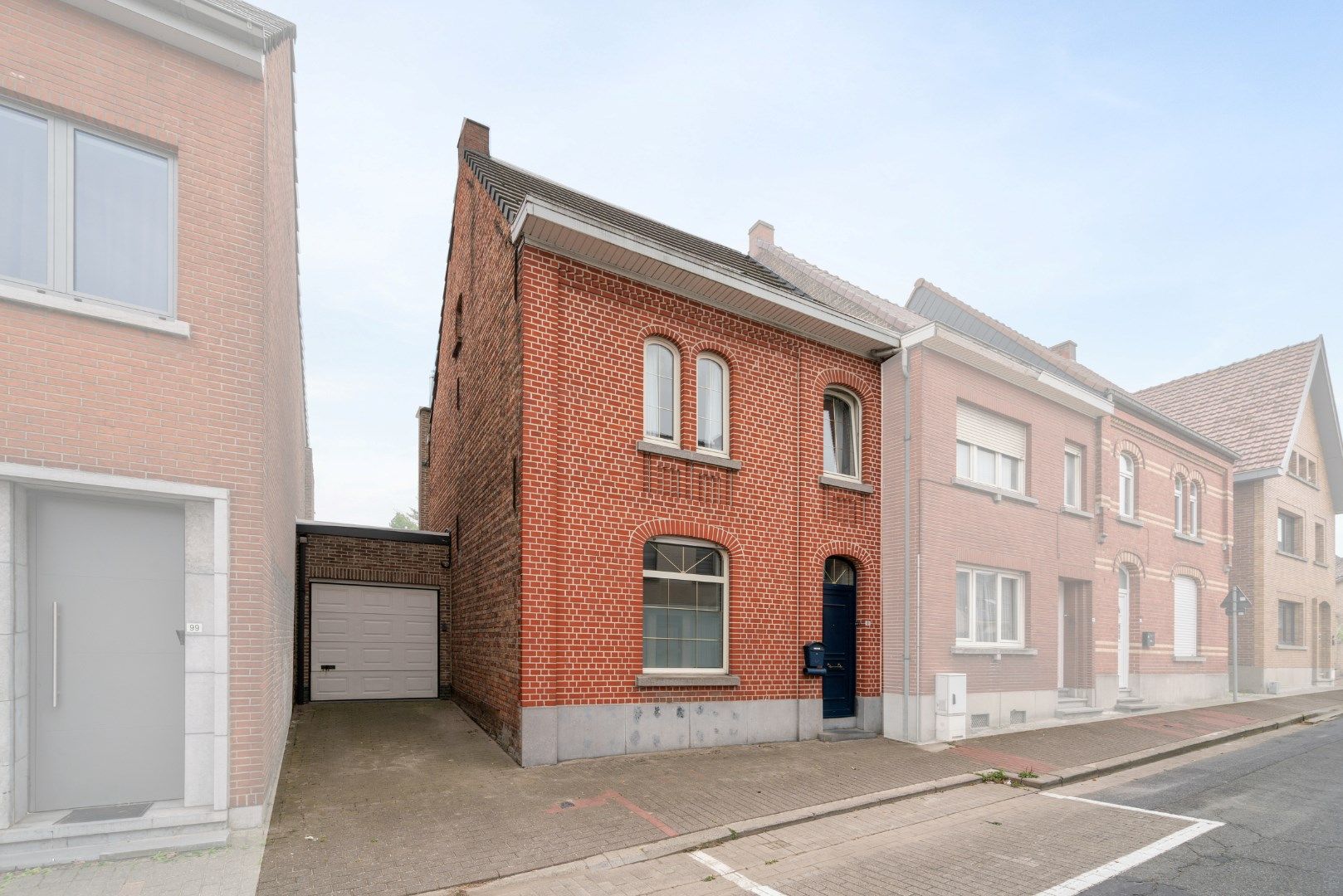 Instapklare woning met 3 slaapkamers en ruime tuin - MERE foto 13