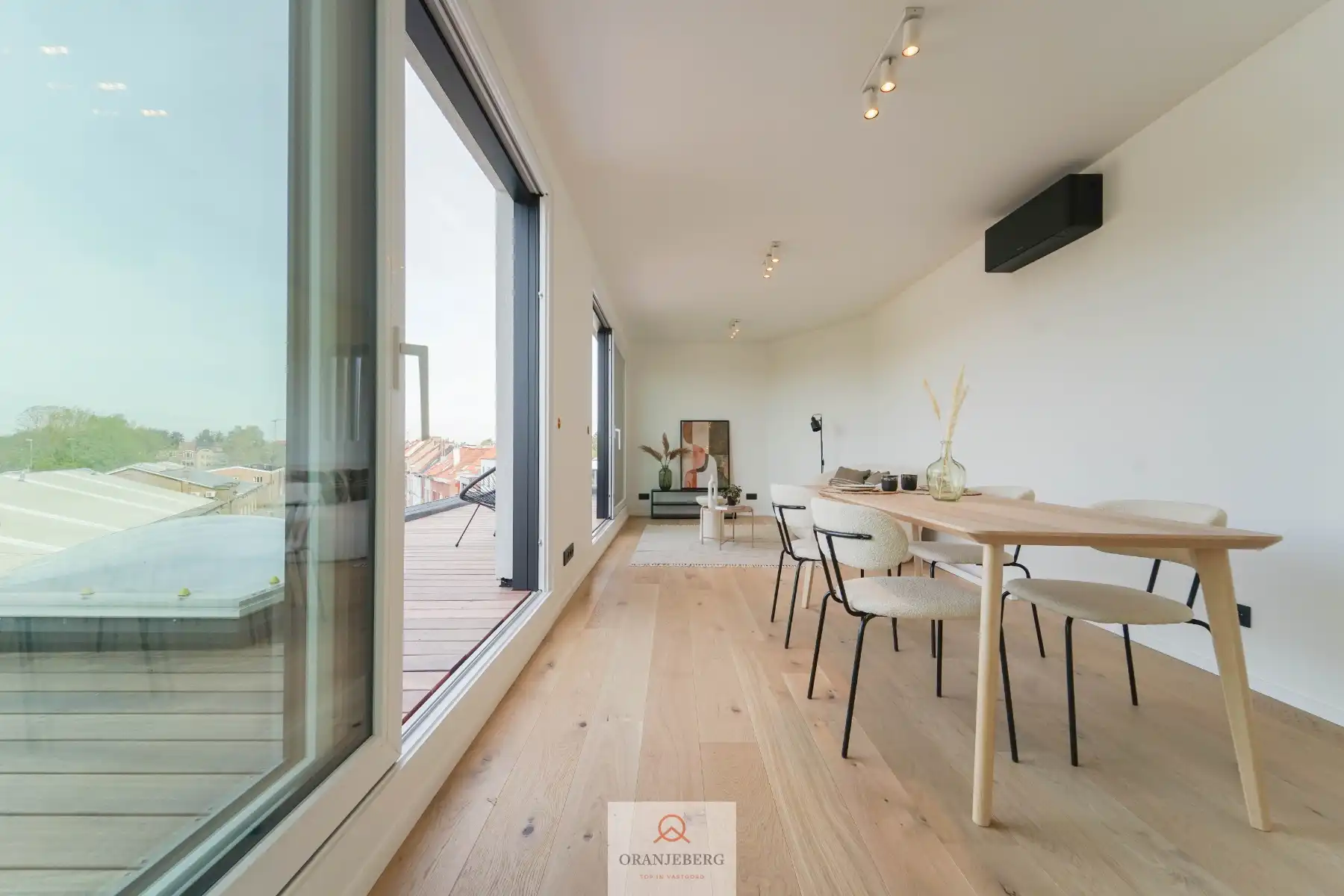 Gerenoveerd duplex-appartement (114 m²) met 3 slaapkamers foto 3