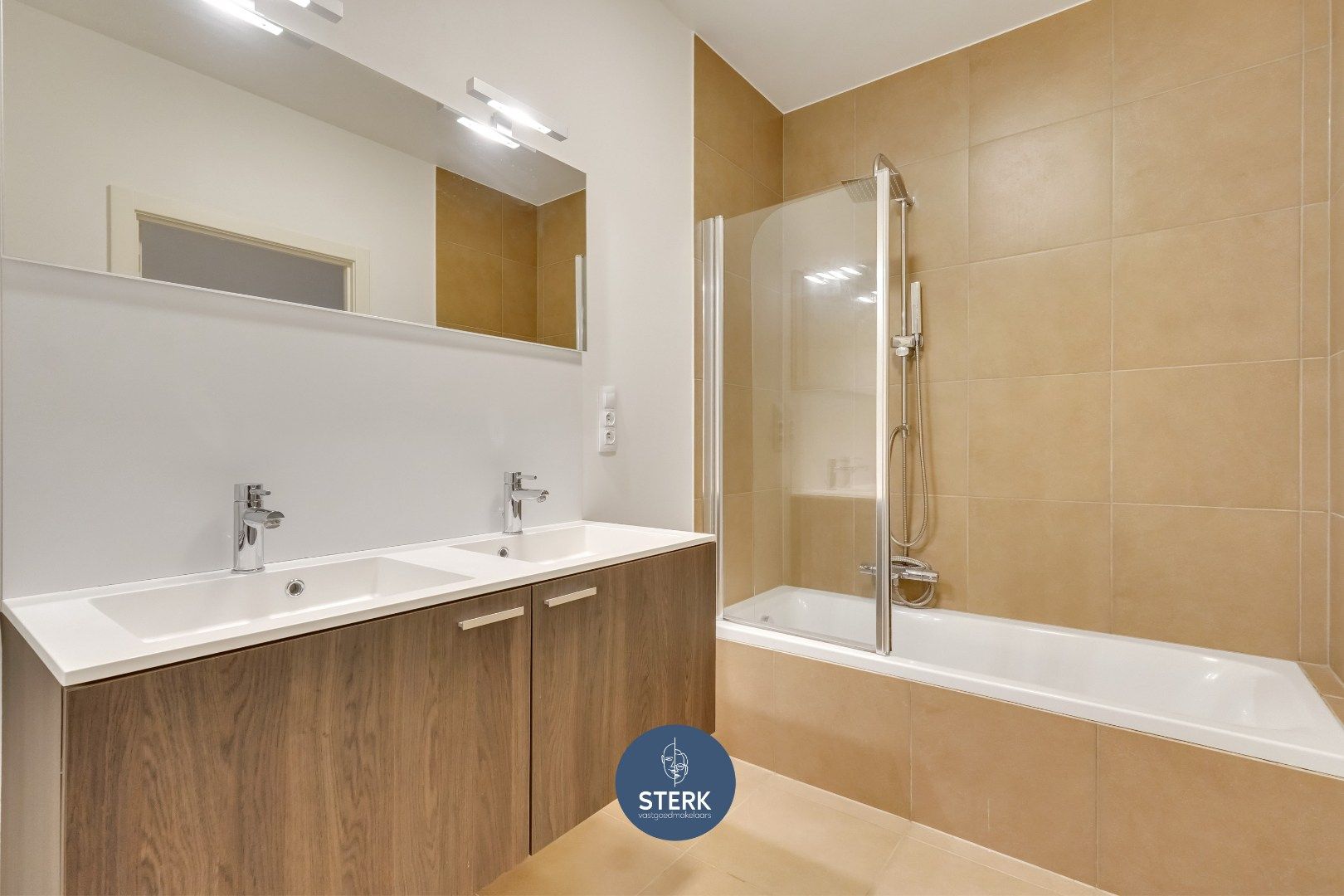 INSTAPKLAAR 2-SLPK APPARTEMENT MET EPC LABEL A TE MAASMECHELEN !  foto 14