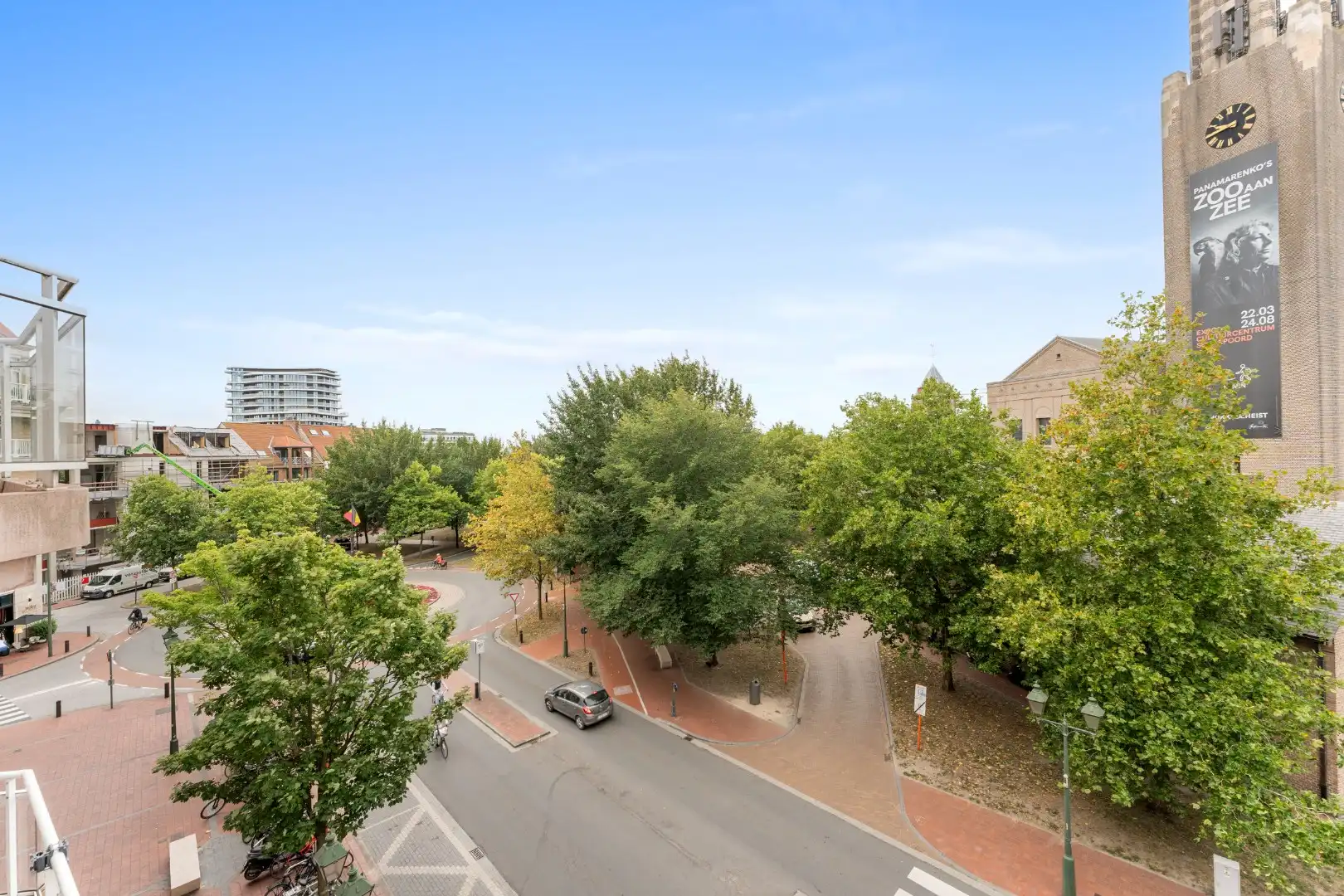 Ruim appartement met parkeerplaats in centrum Knokke foto 4