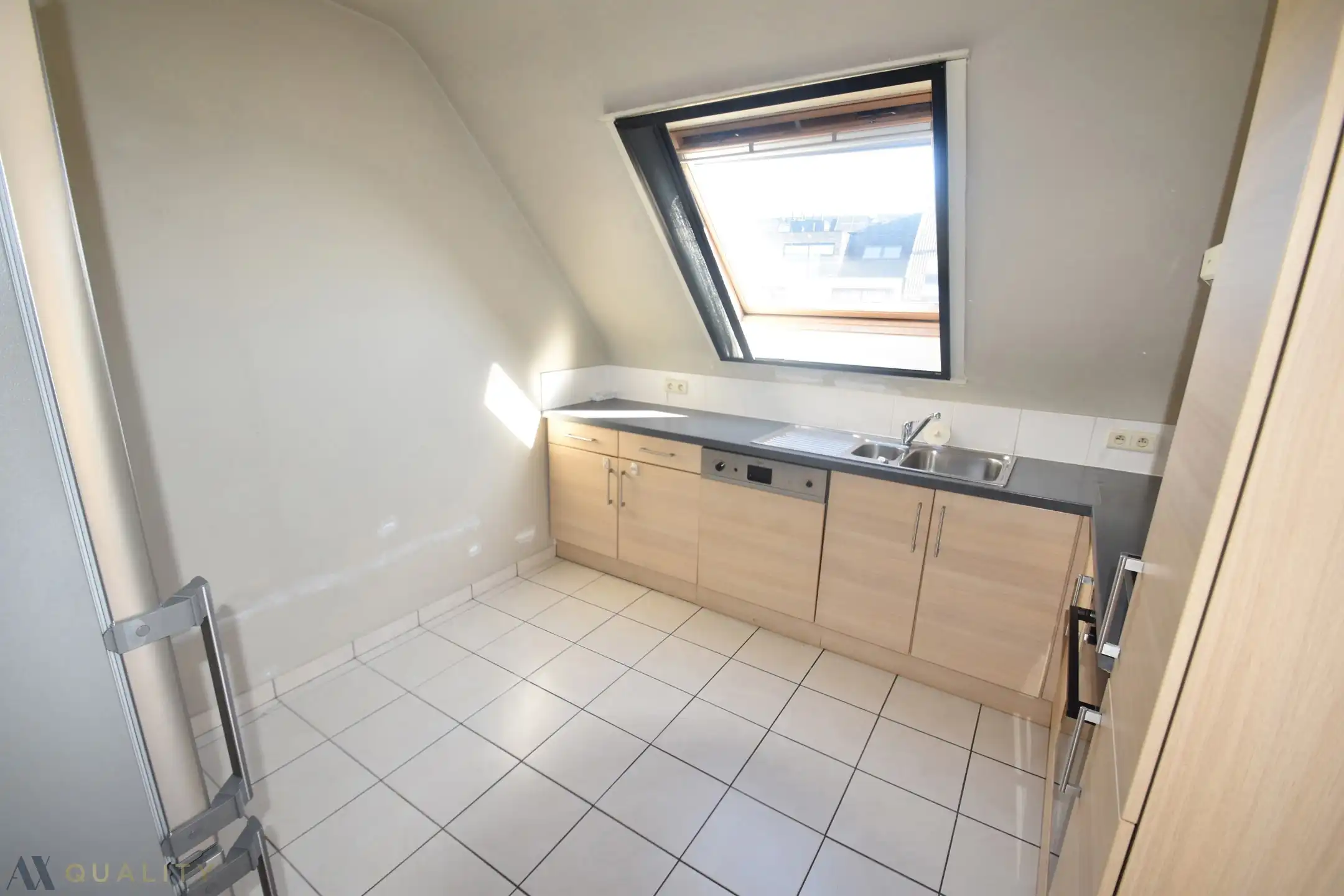 2 slpk. duplex met ruim terras. onmiddellijk beschikbaar. foto 7