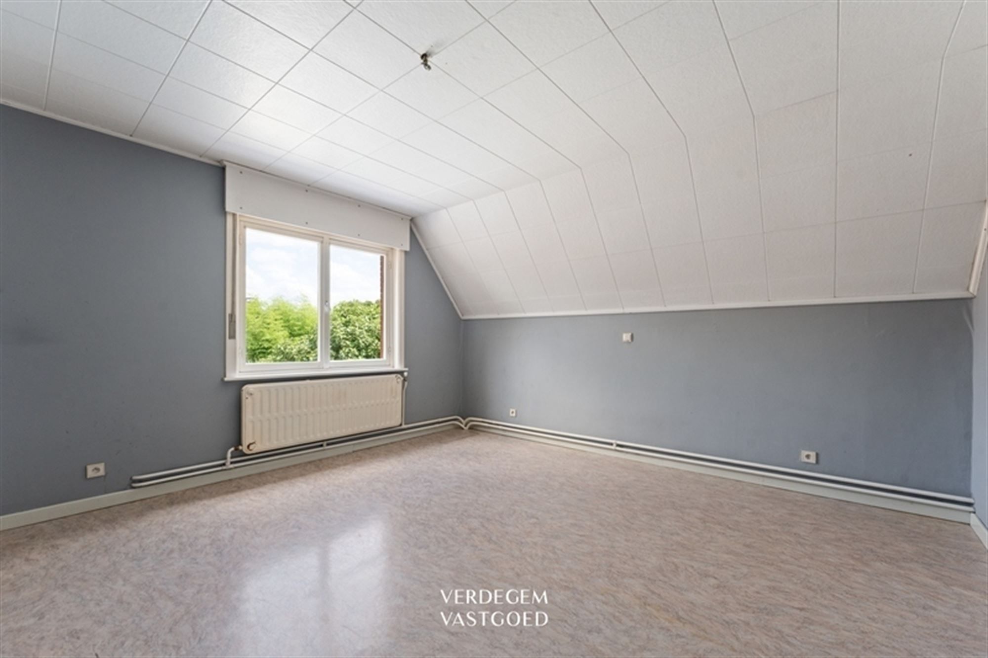 Karaktervolle woning met jaren '50 charme, 3 slaapkamers, garage en gezellige tuin foto 18