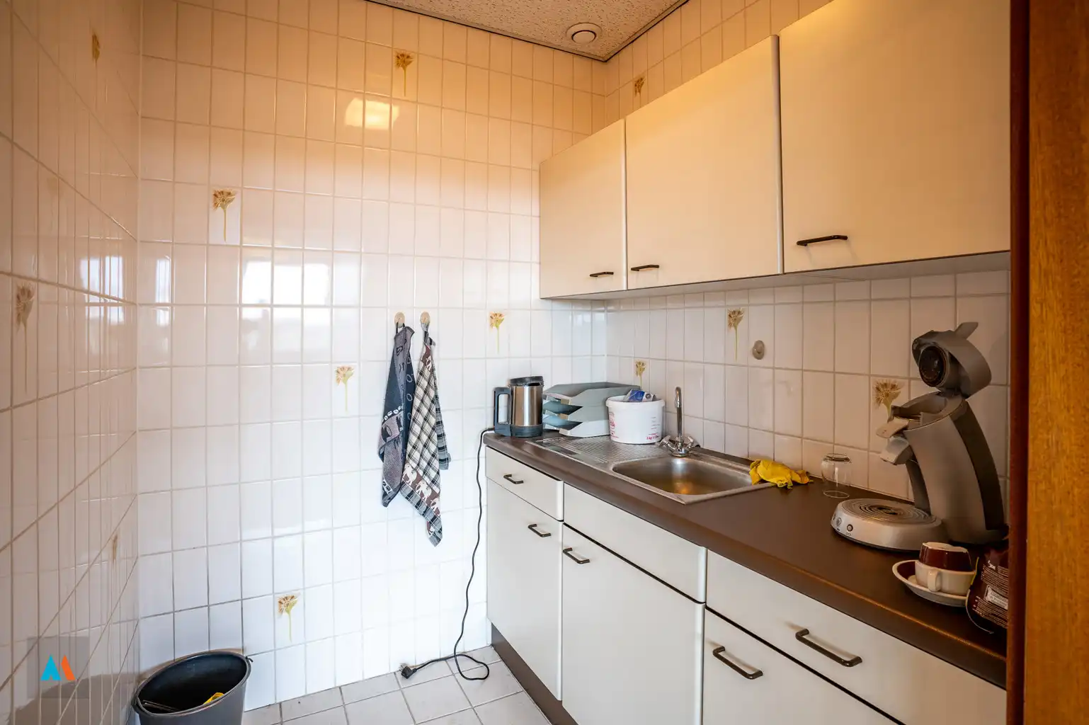 Kantoorgebouw foto 7