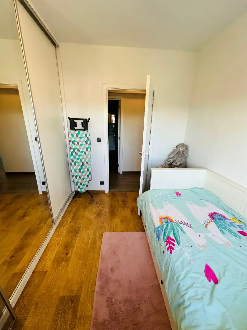 Perfect gelegen appartement op te 4de verdieping te Hasselt foto 8