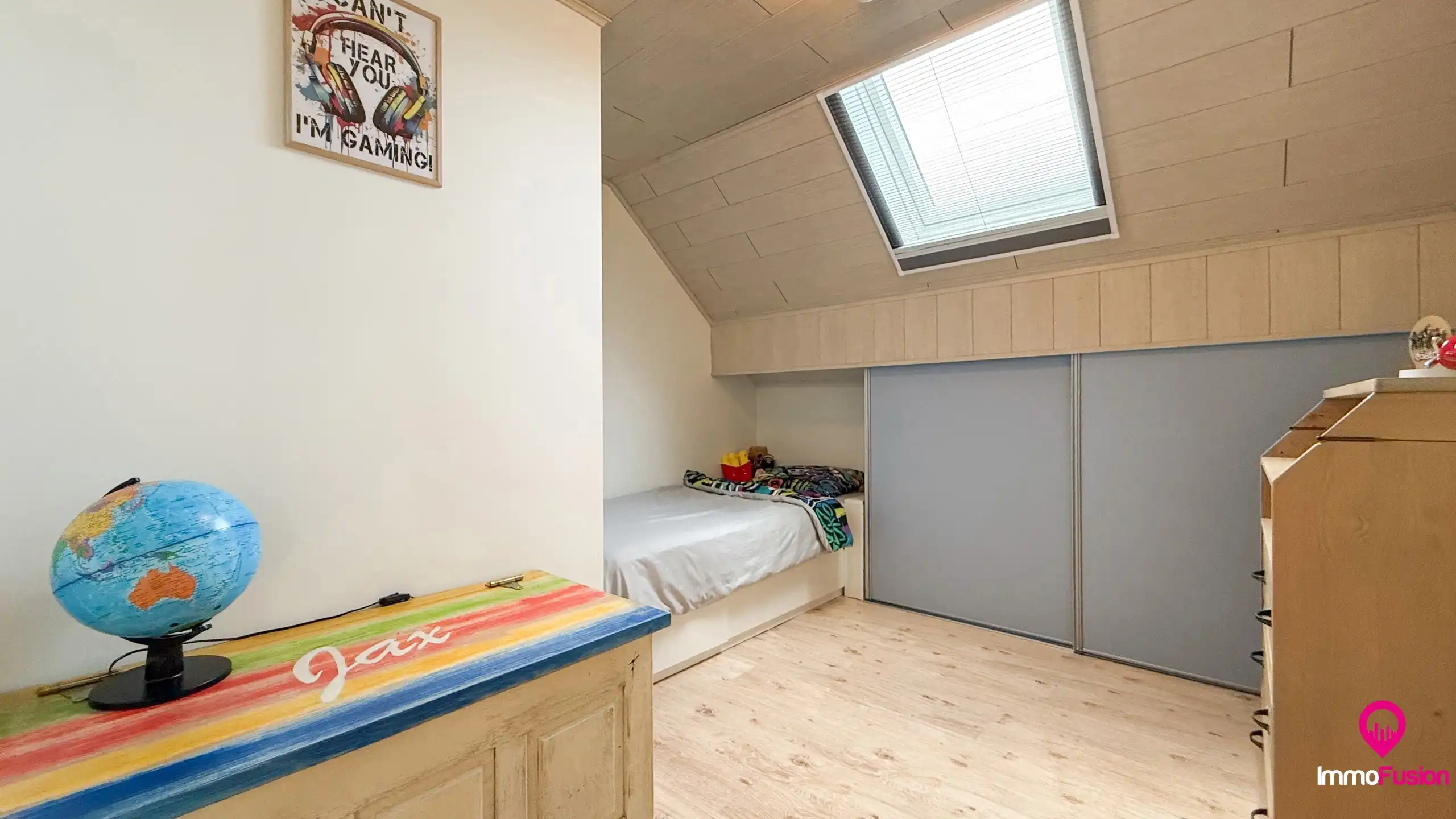Charmante woning met 5 slaapkamers op een ruim perceel! foto 39