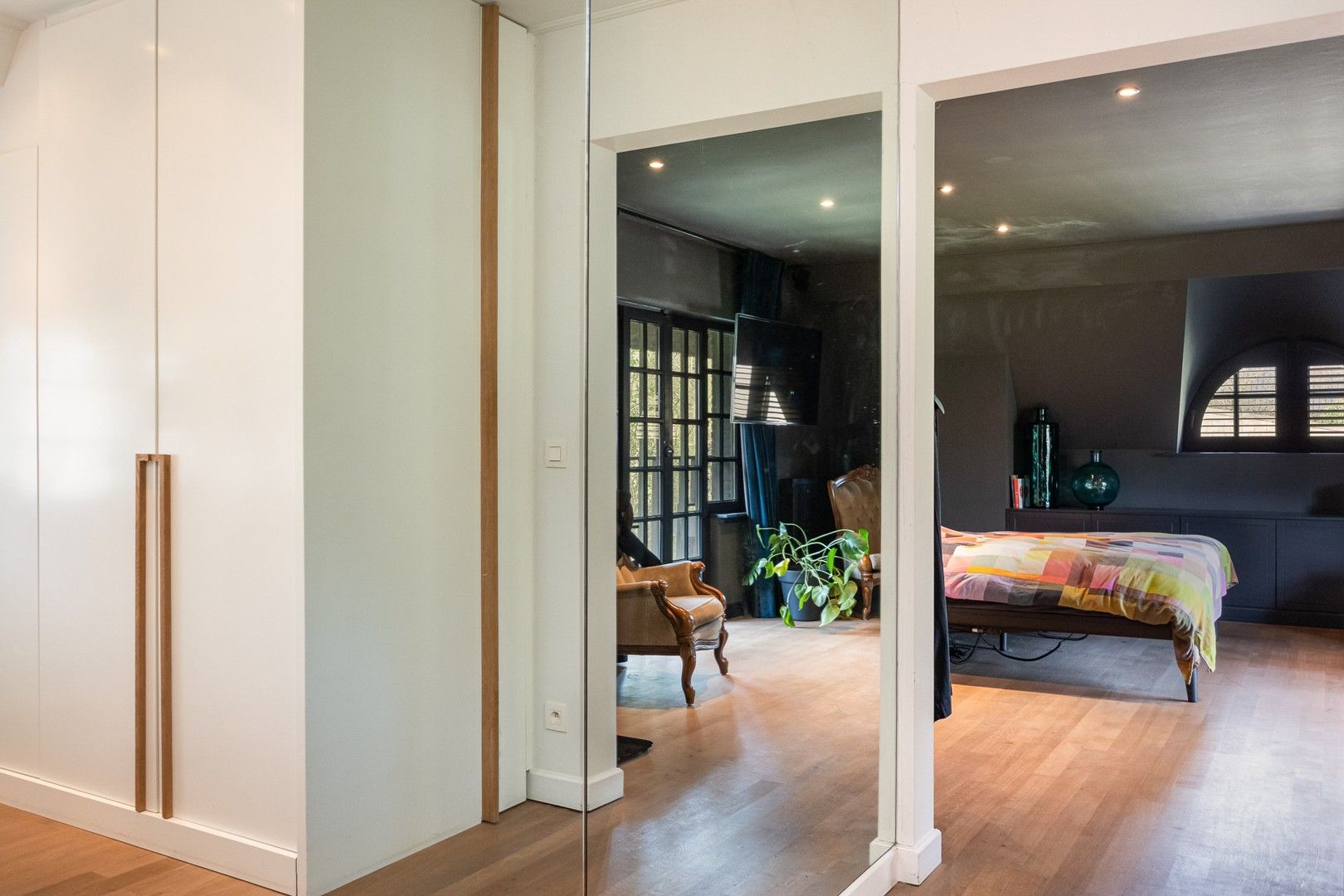 PRACHTIGE EN UNIEKE VILLA MET RIETEN DAK foto 5
