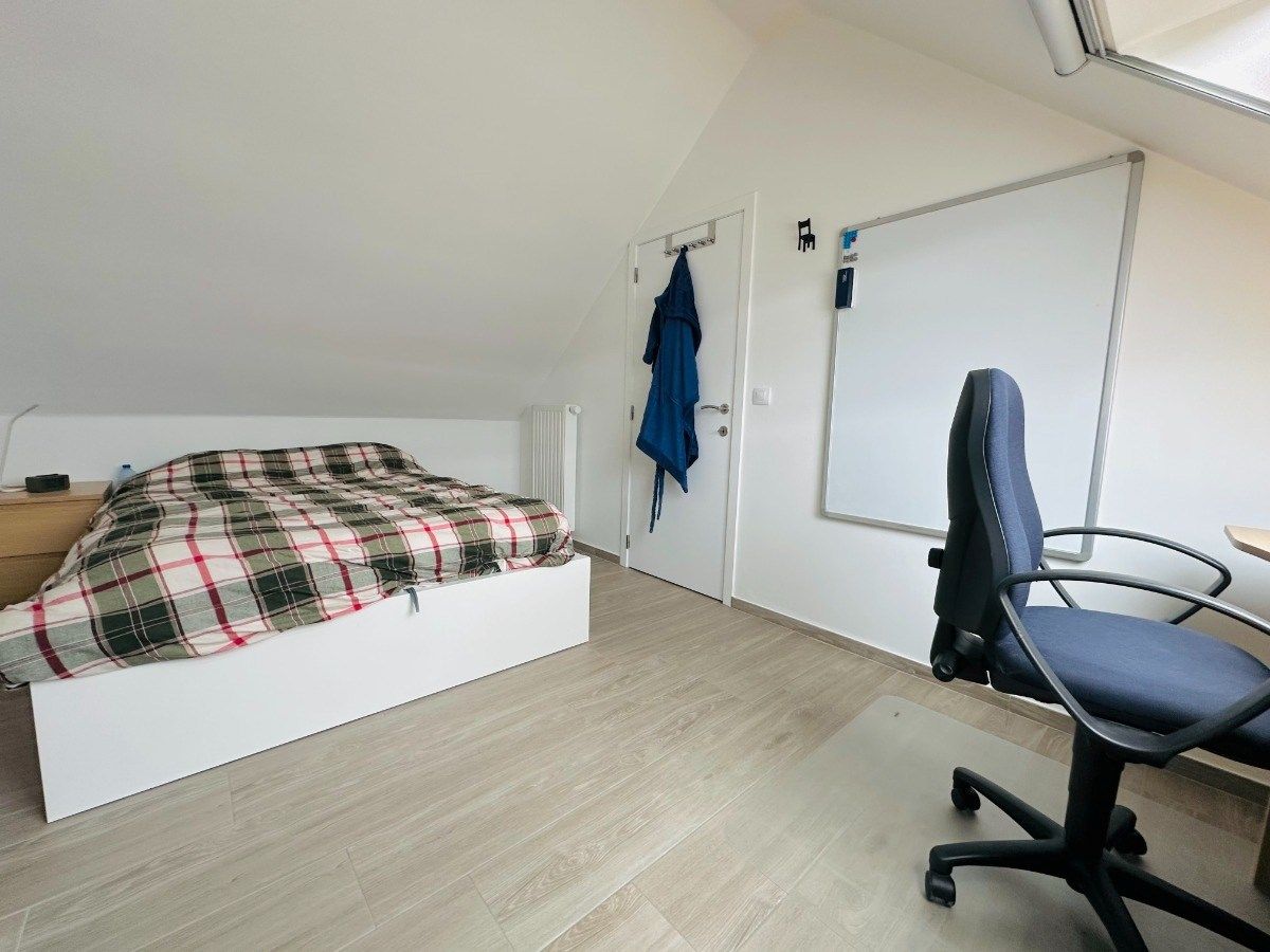 Comfortabele en instapklare woning in rustige buurt - gelegen in Rumbeke. foto 8