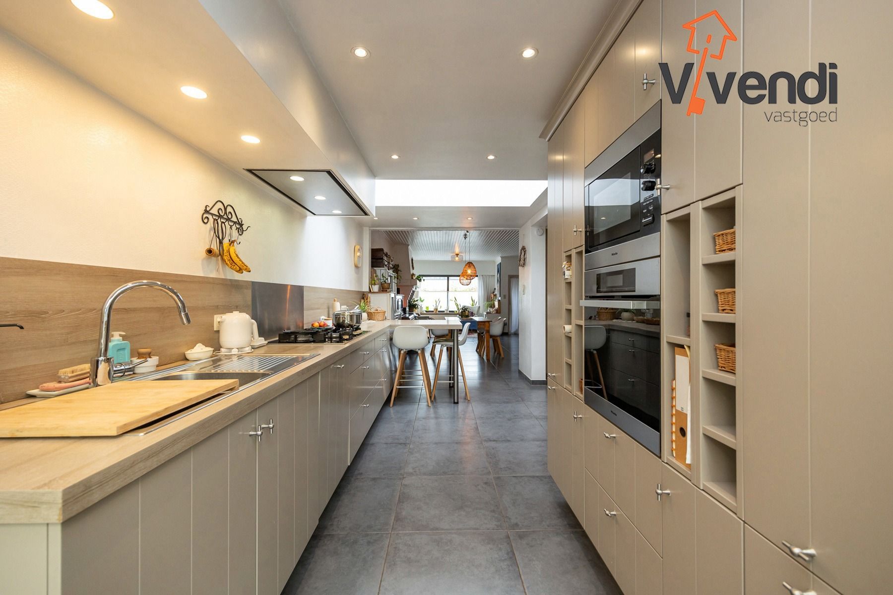 Ruime 3 slpk woning met gezellige tuin. foto 6