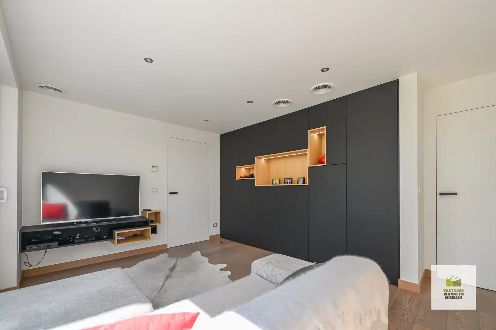 Energiezuinige alleenstaande woning met 5 slaapkamers op rustige ligging. foto 12