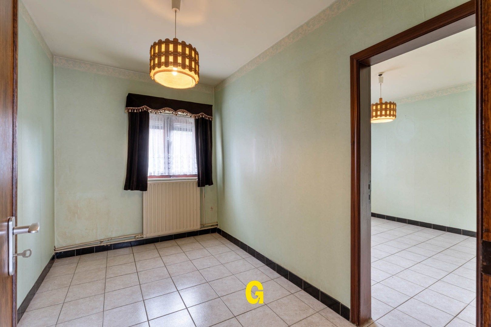 Te renoveren vrijstaande bungalow woning met tuin op een perceel van 8a 55ca foto 11