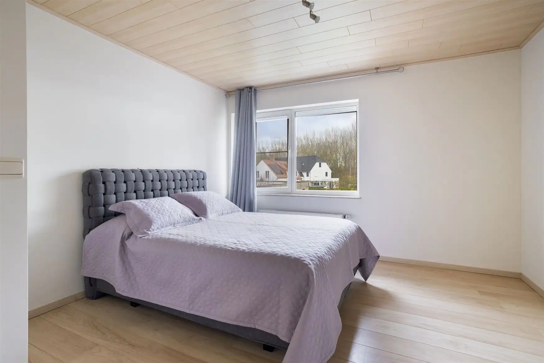 Ruime energiezuinige gezinswoning foto 13