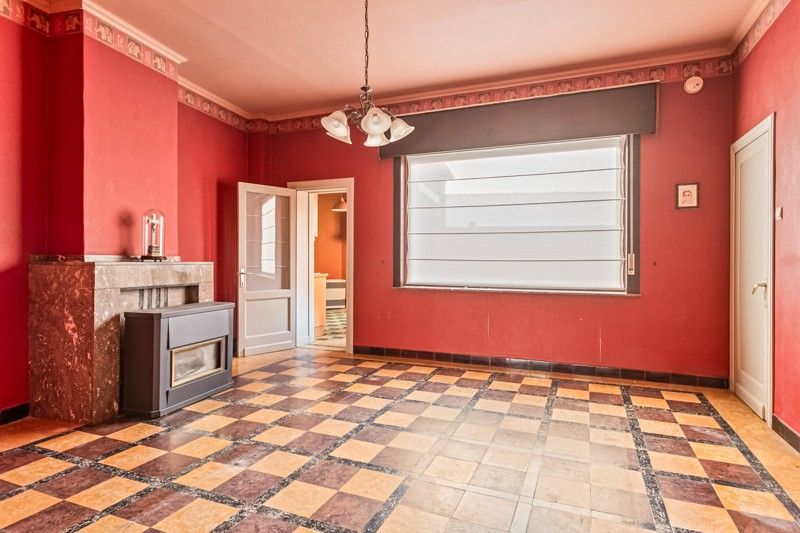 Grondig op te frissen woning TE KOOP nabij centrum Wakken. foto 4